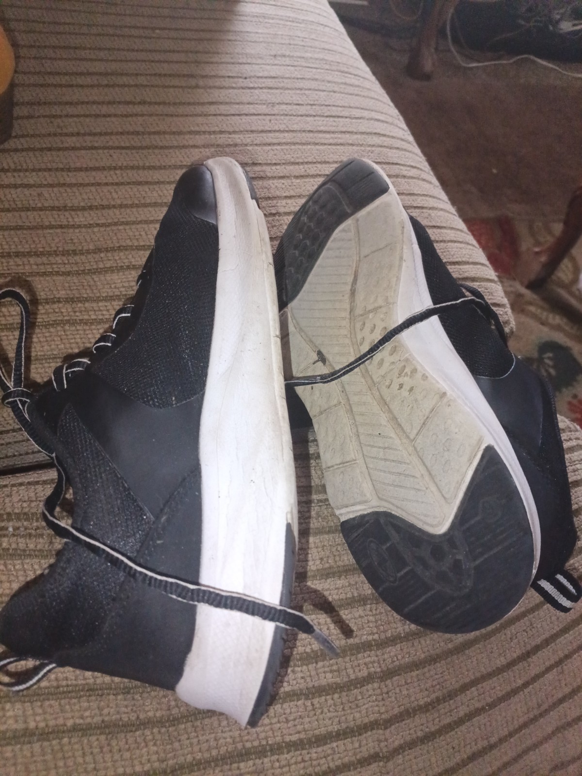 black and white Athletic Works women’s lifestyle joggers Sneaker Shoes Size 8W