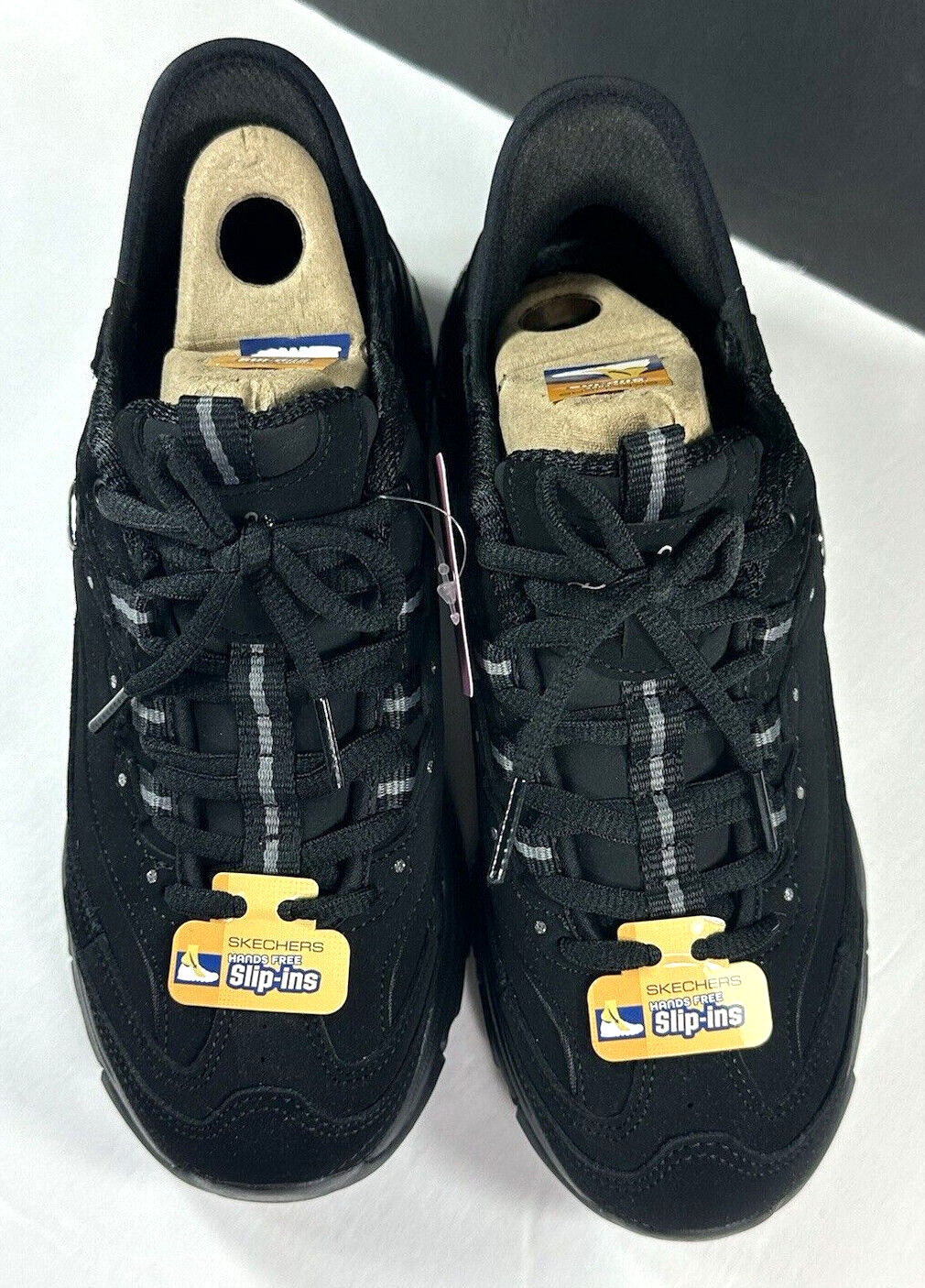 Skechers / D’Lites Slip Ins / STEP IN / BLACK / Air Cooled Memory Foam Reg $85