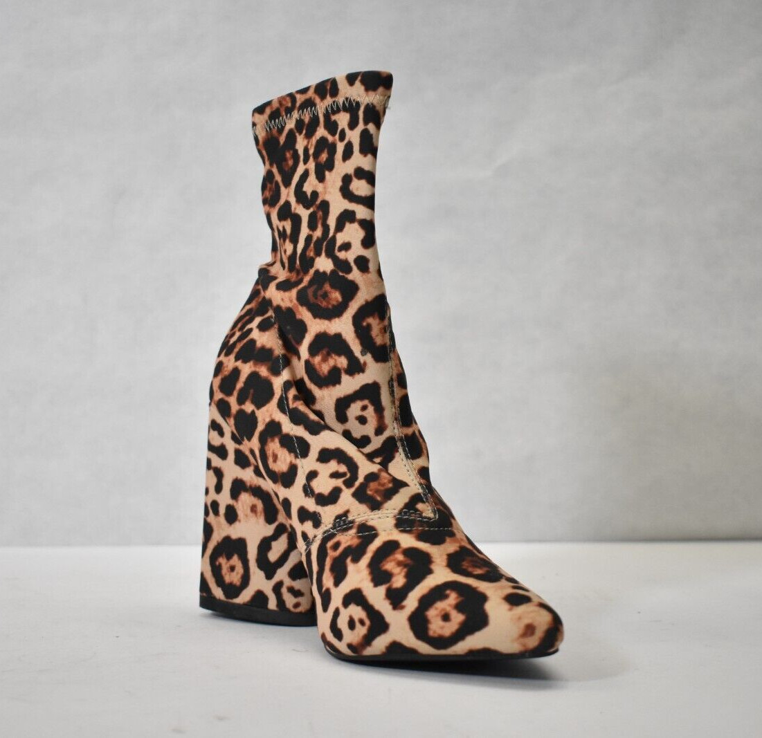 Cape Robbin Beast Leopard Print Heel Boots Size 6 Womens Man Made Fabric Upper
