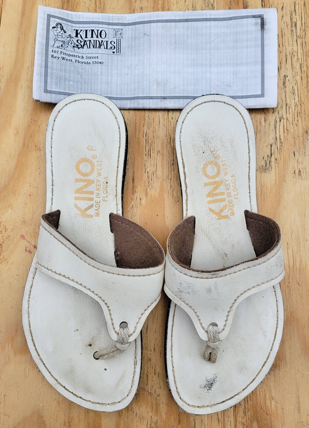kino sandals 8. Pre-owned