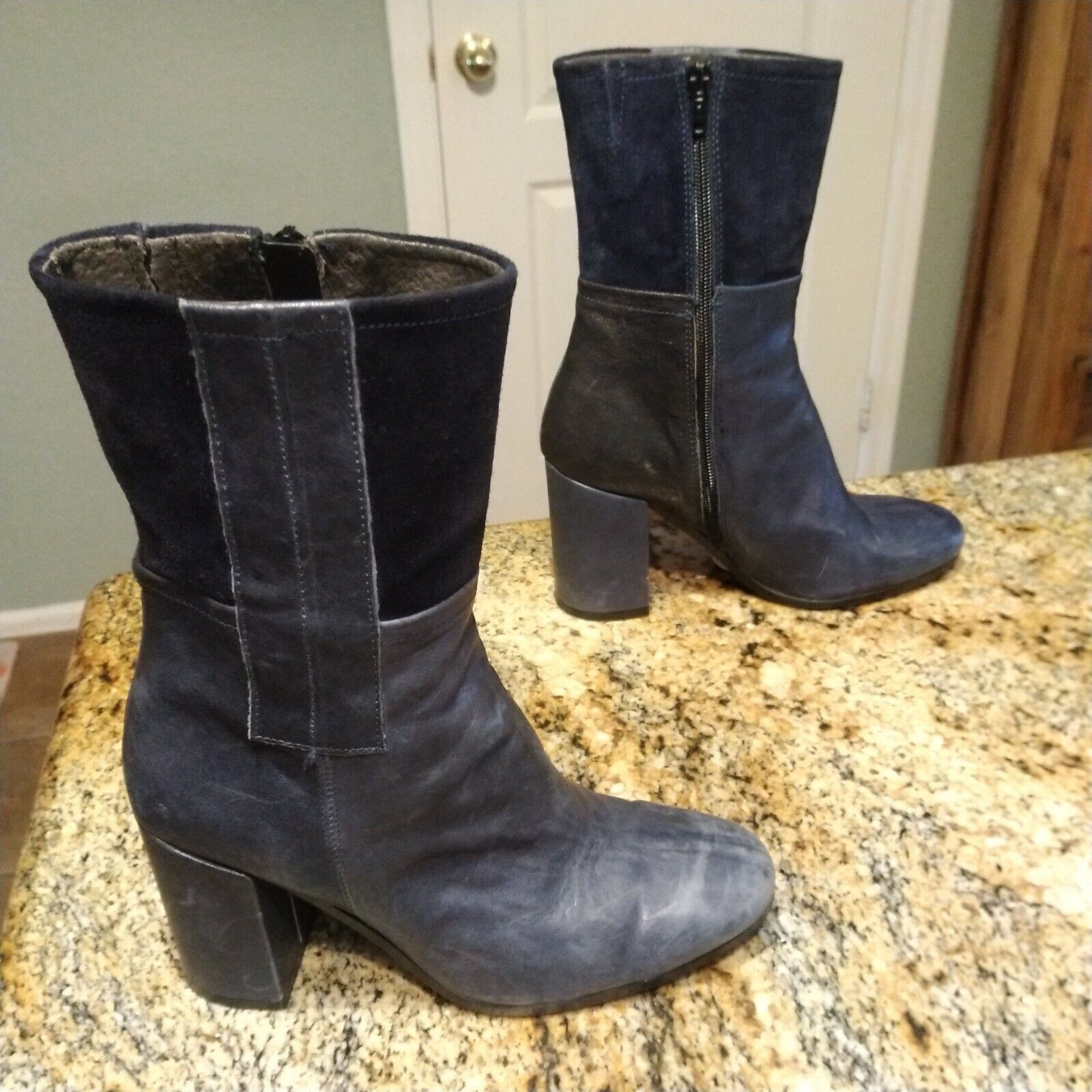 Anthropologie Paola Ferri blue Leather block ankle booties US 6.5 EU 36