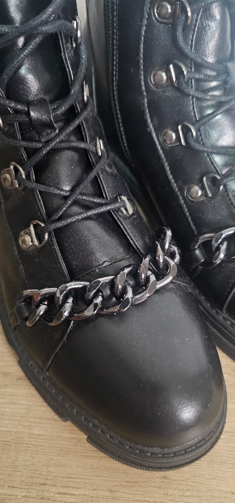 Chase Chloe Combat Boots Womens Sz 11 Black Chain Booties Grunge Lug Edgy