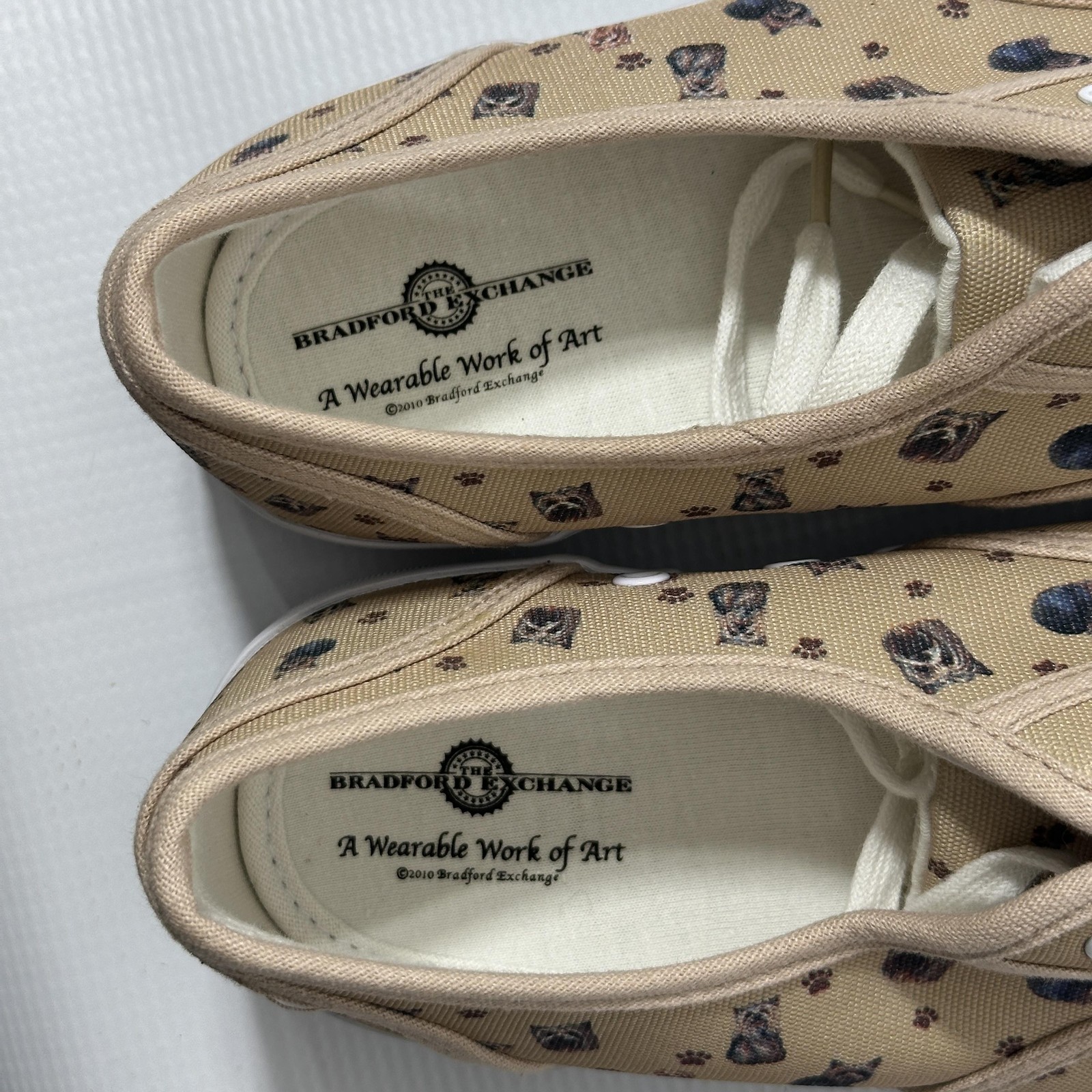 Bradford Exchange I Love Yorkies Shoes Womens Size 8 Beige Yorkie Print Sneakers