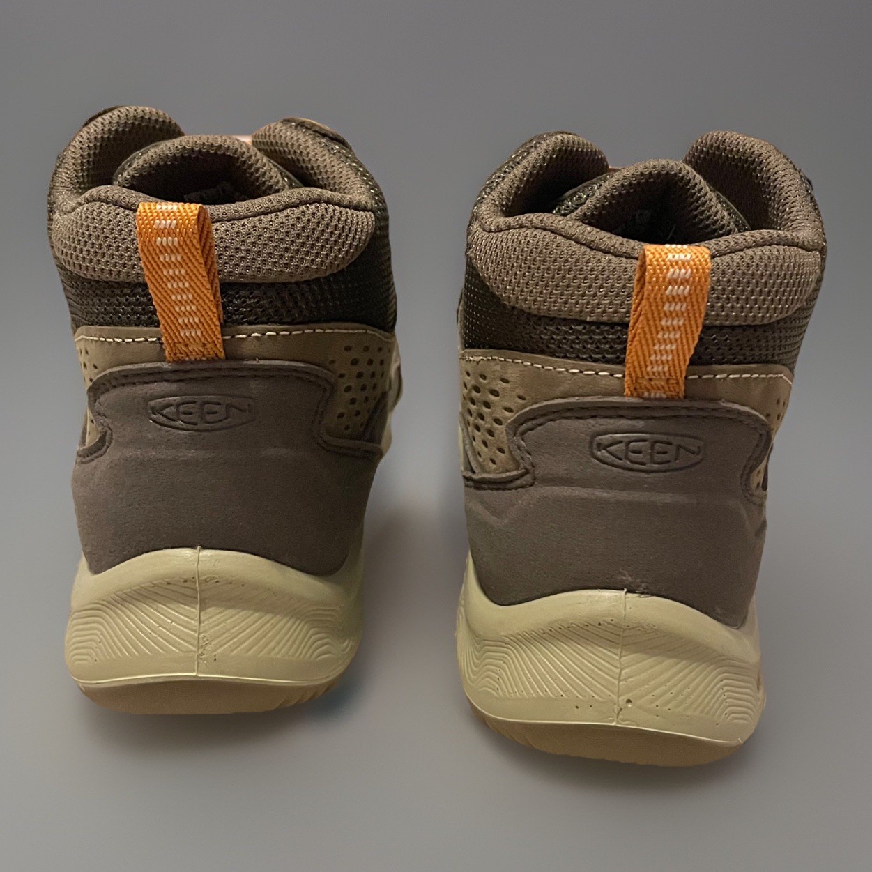 Keen Women’s Mid Hiking Boots Shoes Brown Tan Waterproof Explorer NEW – Size 7.5