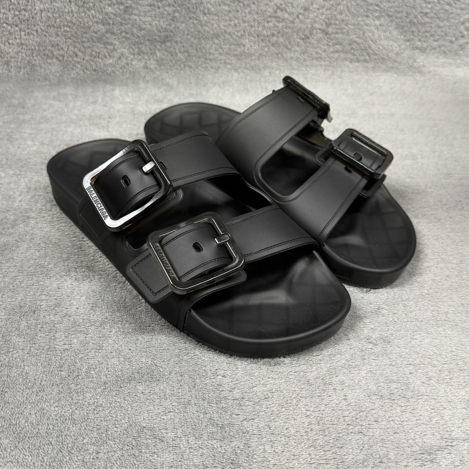 Balenciaga Mallorca Sandal Transparent Plastic Womens EU 35 Black W2DZ1-1000