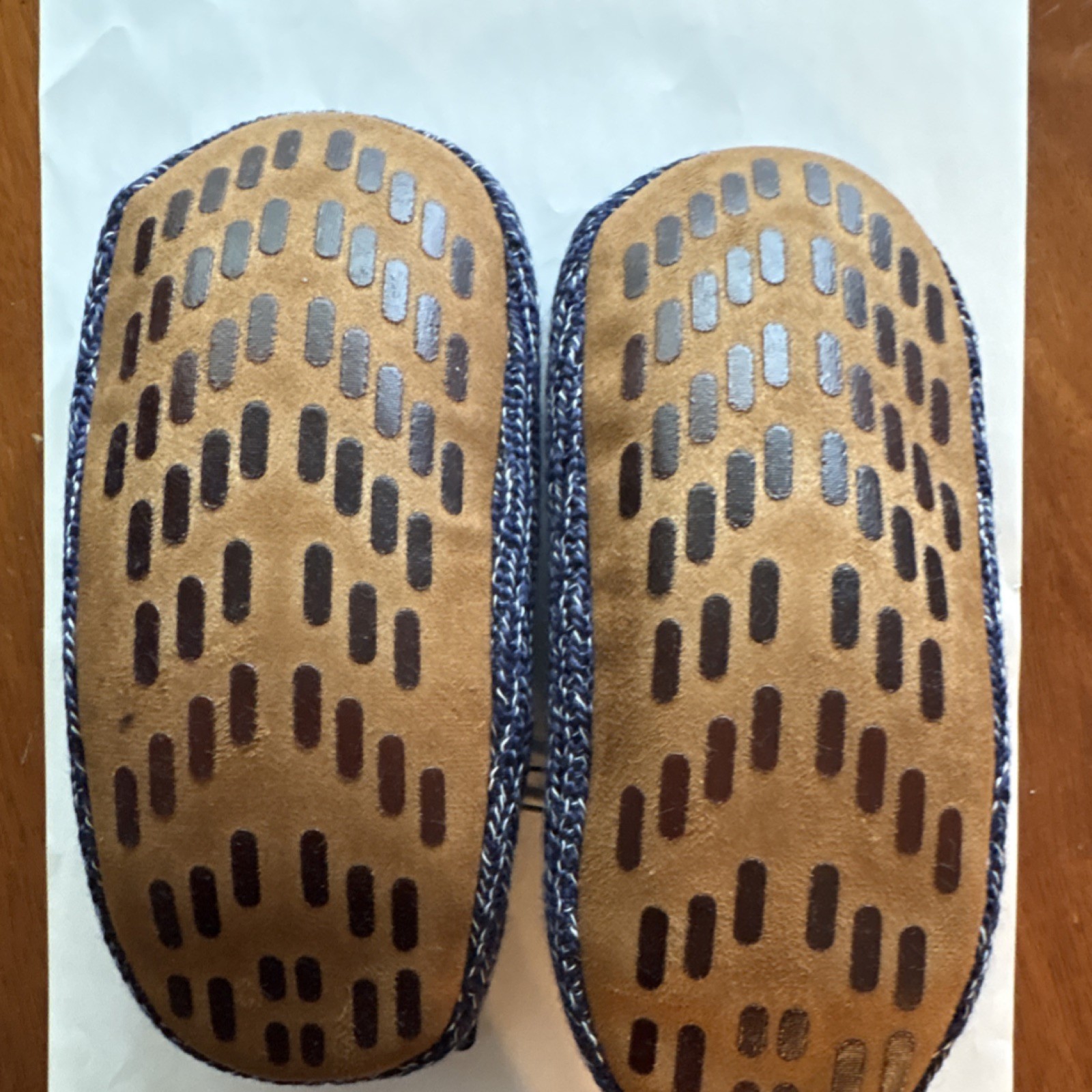 College Edition UNC Slip-On Knit Slippers Blue Ragg Wool women 9/10; men 7/8