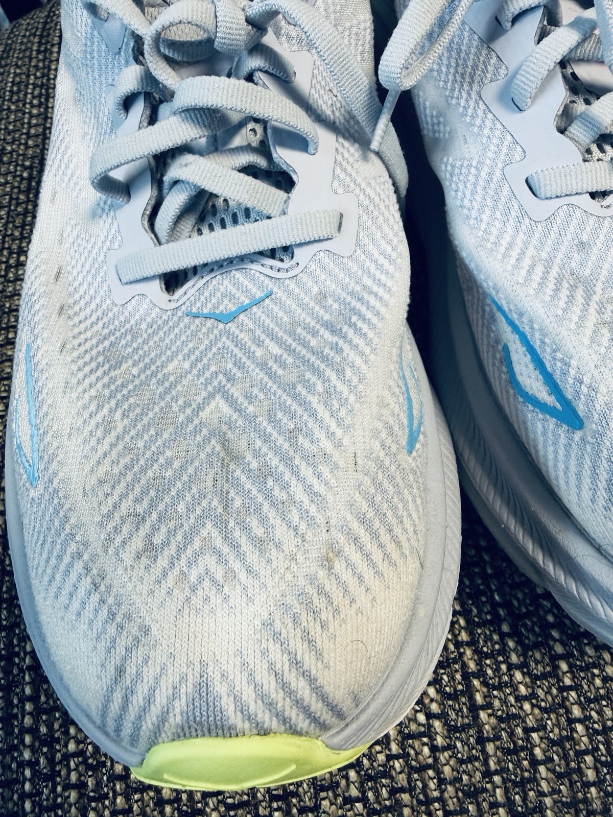 US Women’s Size 9.5D Wide HOKA Clifton 9 Gull/ Sea Ice. Clean