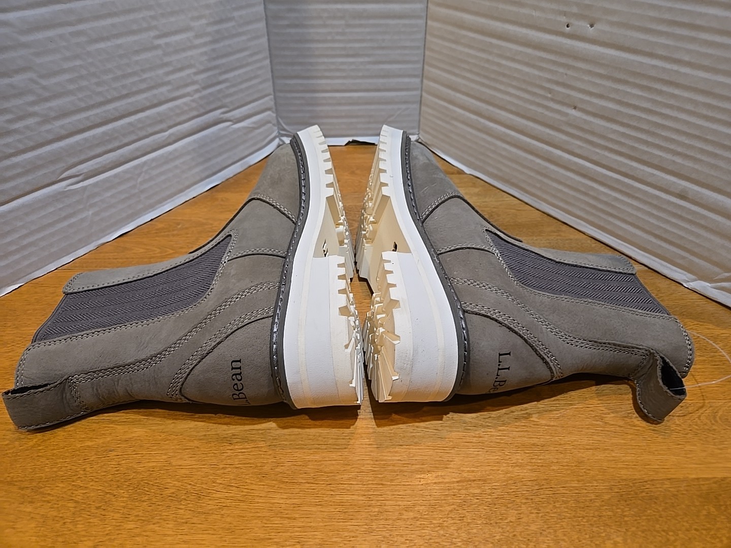 L.L.Bean Women’s Camden Hill Chelsea Boot 7.5 M Maine Suede Slip-On NWT
