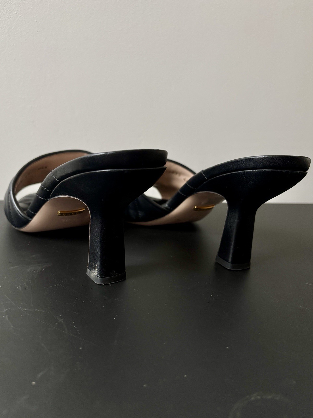 Gucci Nappa Matelasse GG Marmont Black Quilted Leather Heel Sandals Size 9