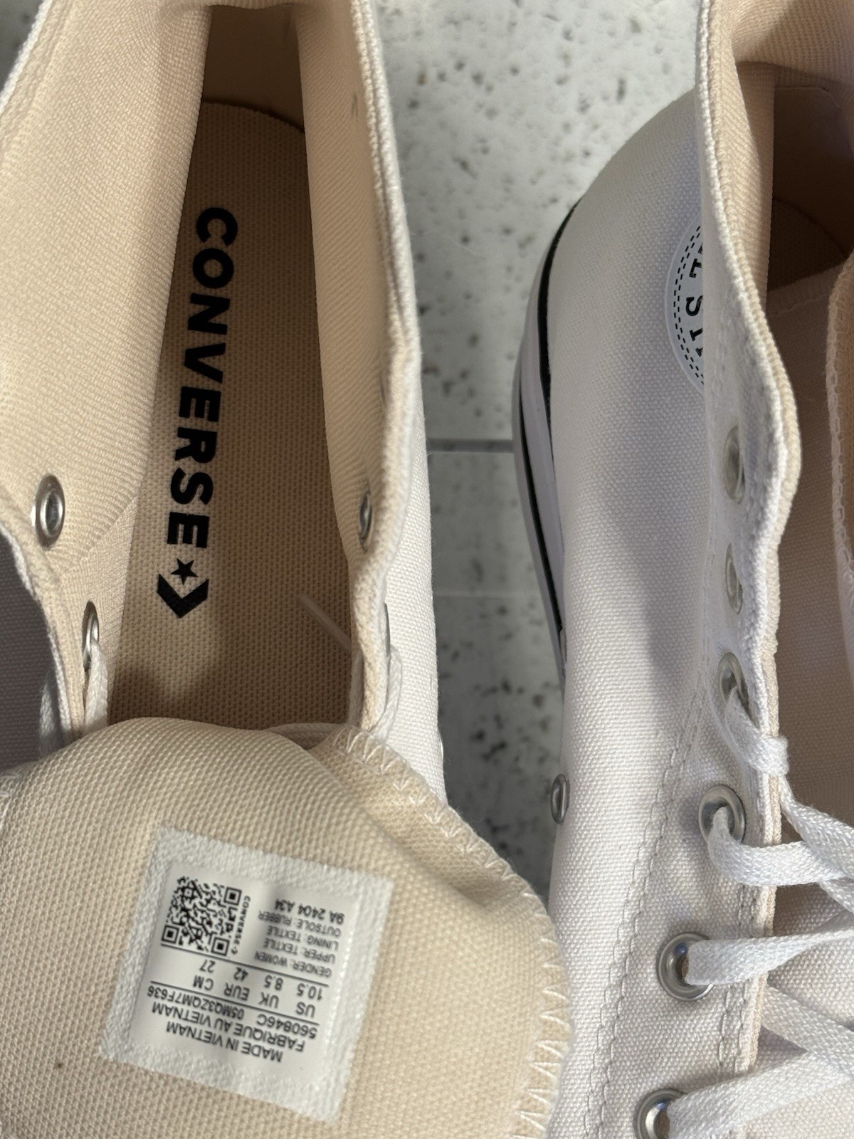 Converse Chuck Taylor All Star CTAS Lift HI White/Black/White Women Size 10.5