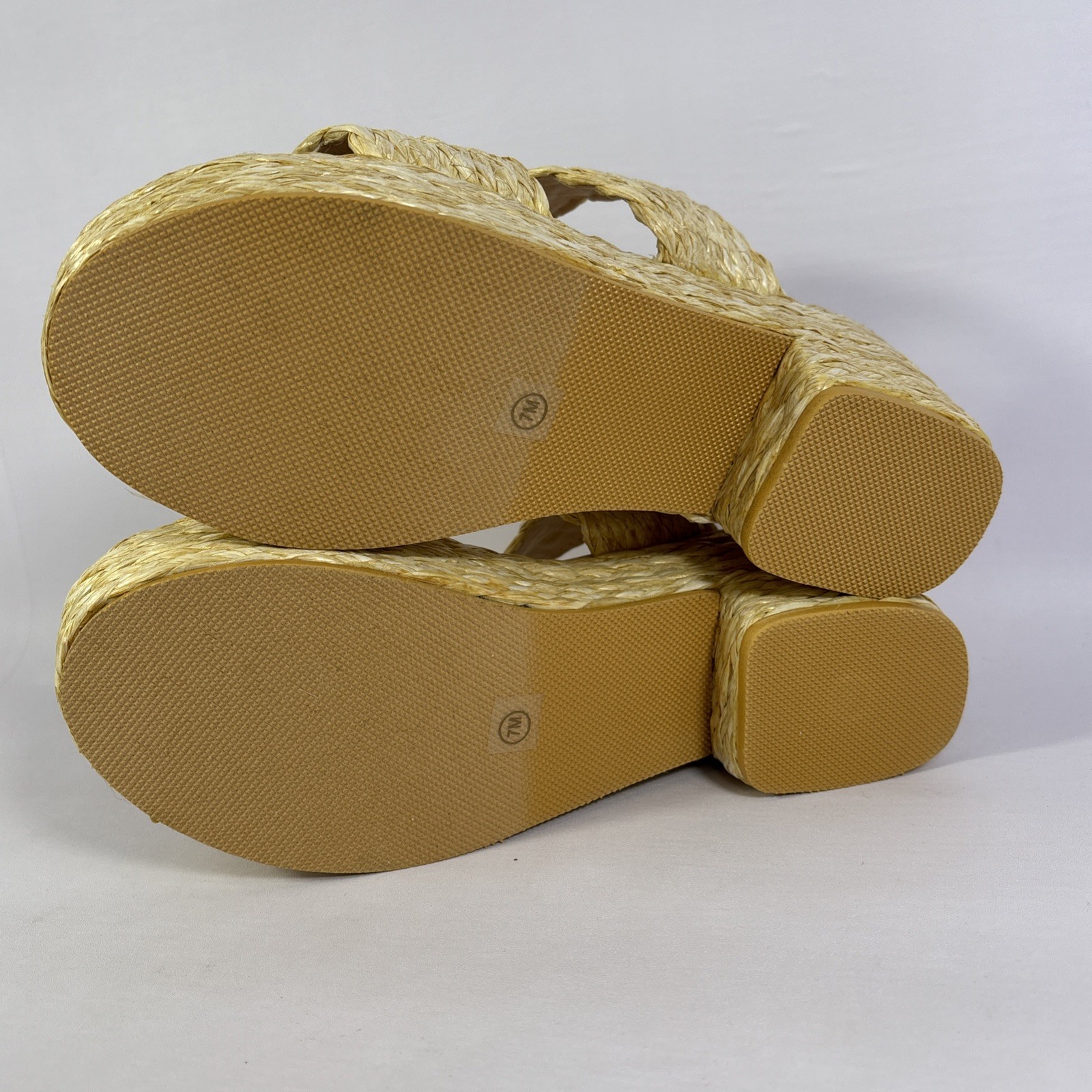 Beach By Matisse Sandal Women’s 7M Slide Platform Heel Raffia CLEAN