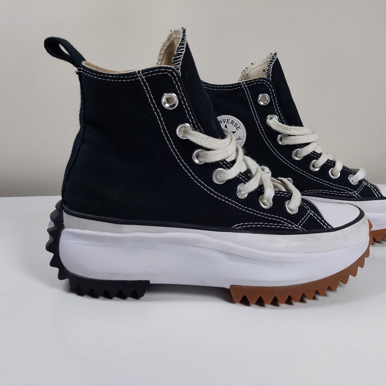 Converse Chuck Taylor Run Star Hike Platform High Top Shoes Women’s 5 Men’s 3.5