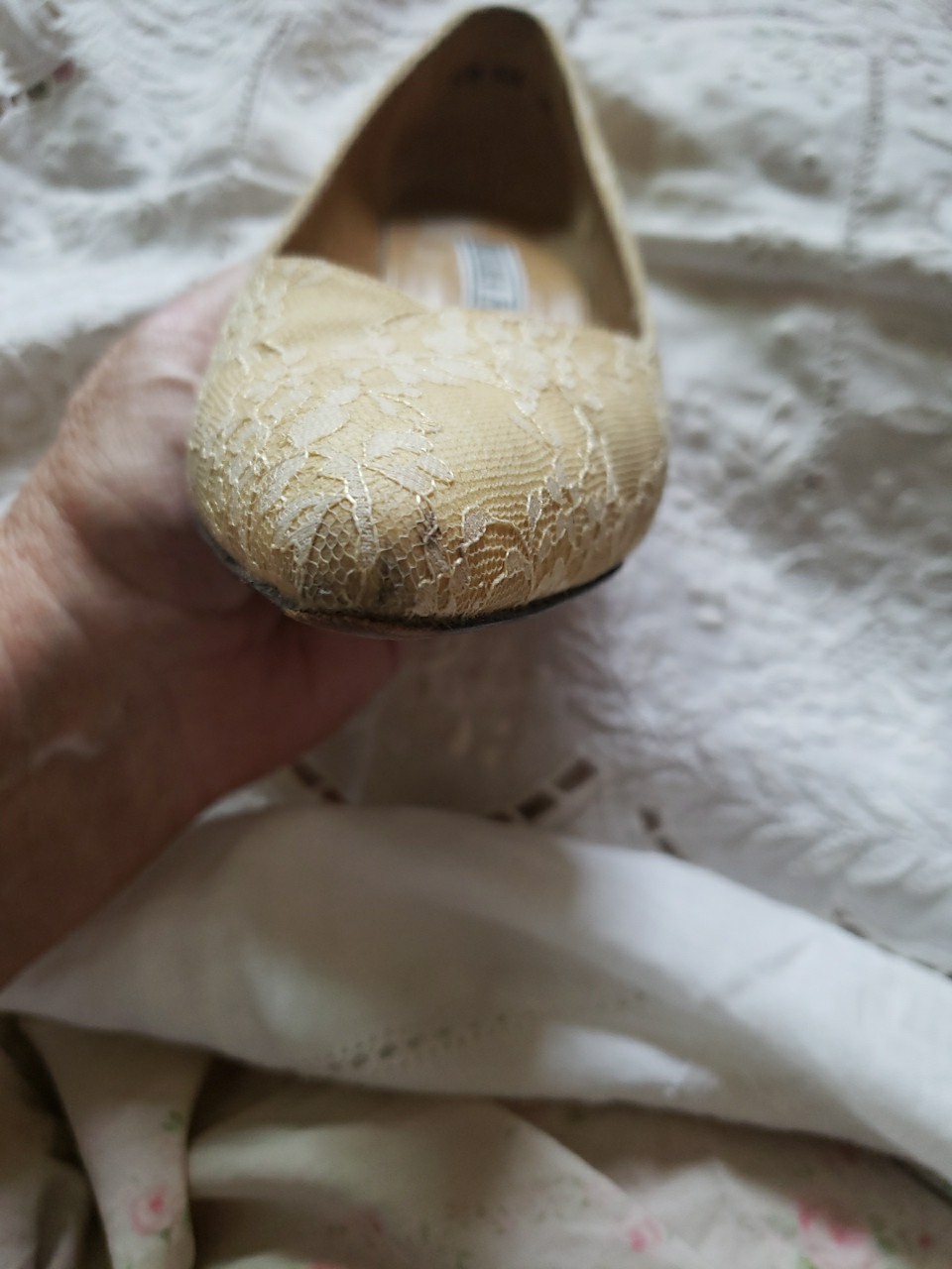 Vintage Norma Kamali Low Heel Pump, Light Yellow, Lace Covered, Sz 6 1/2 Women’s