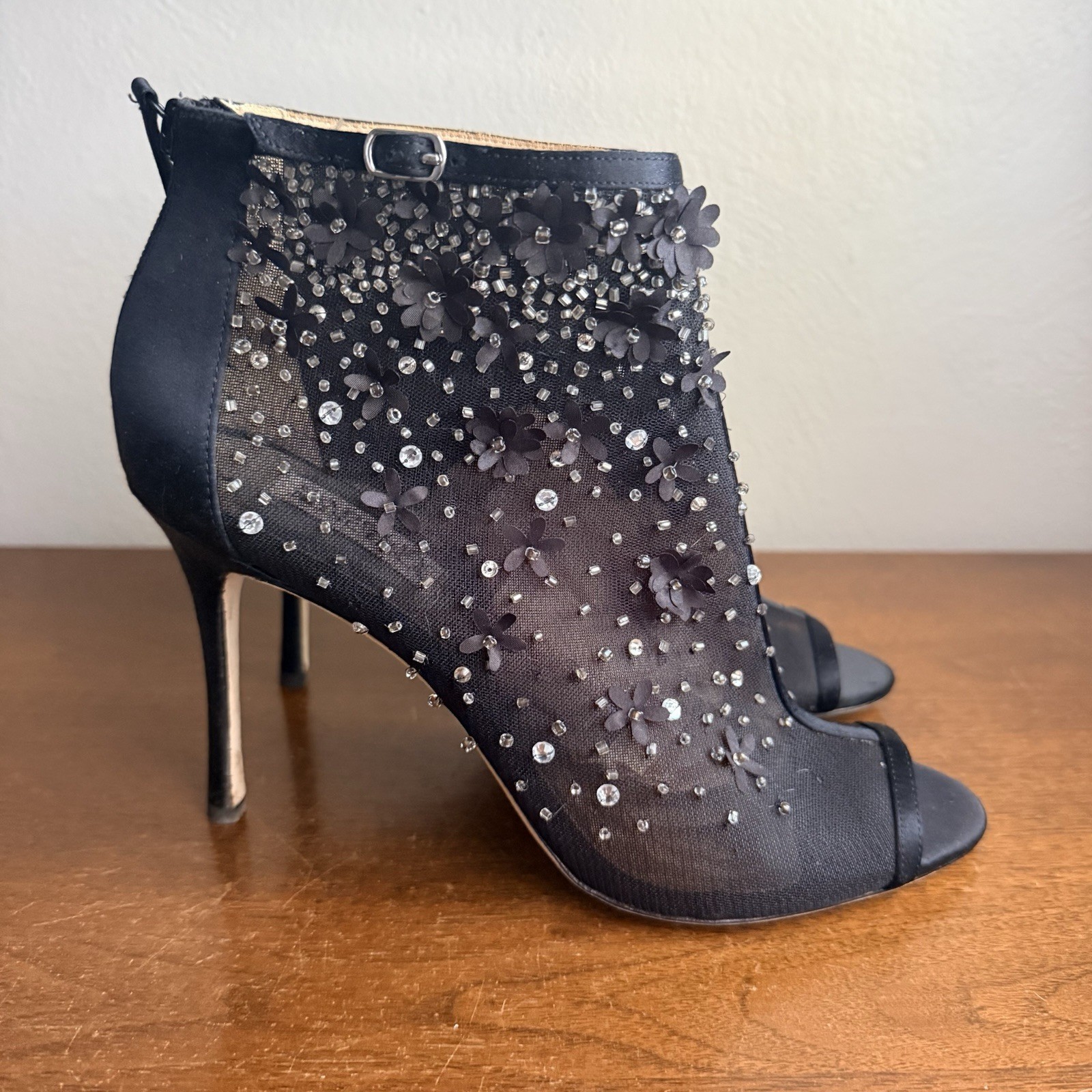 Badgley Mischka Isadora Black Satin Peep Jewel Floral Embellished Booties Sz 9 M
