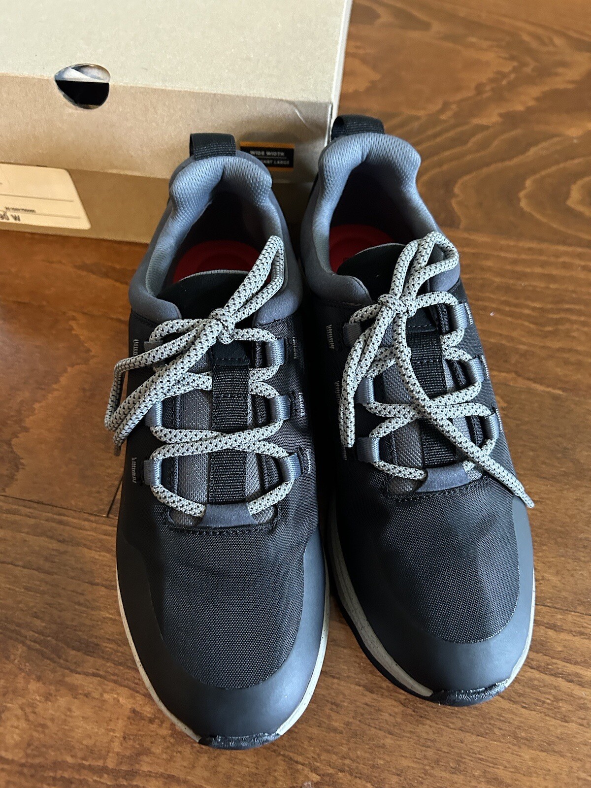 Clarkss Jaunt Lace Black Lace Up Sneakers Women’s NEW 9 W