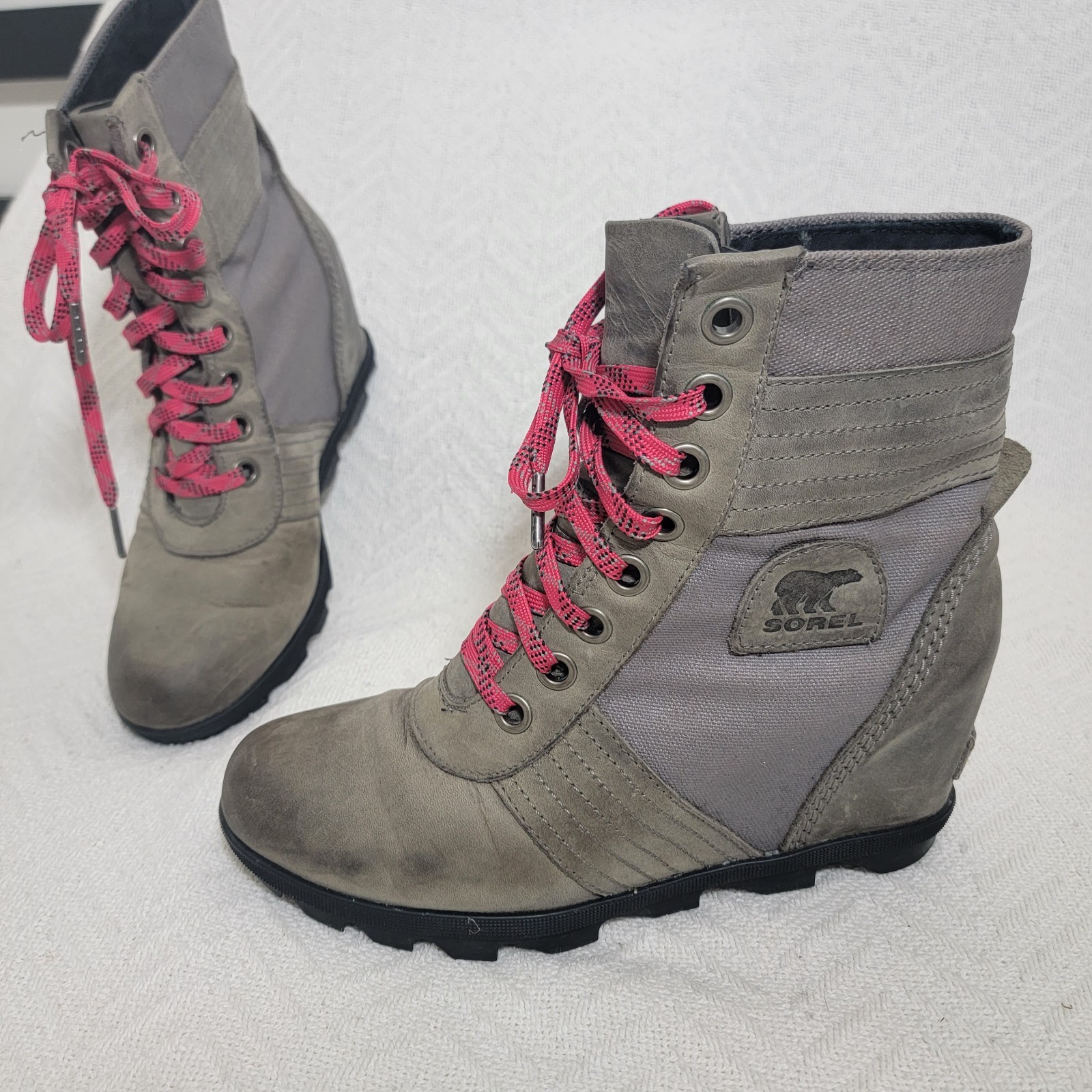 Sorel Lexie Hidden Wedge Ankle Combat Boot Waterproof Quarry Leather Size 9.5