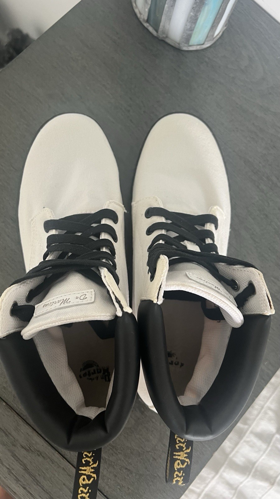 Dr. Martens Woman’s Chukka Ankle Boot White Canvas Lace-Up Black Collar US 9