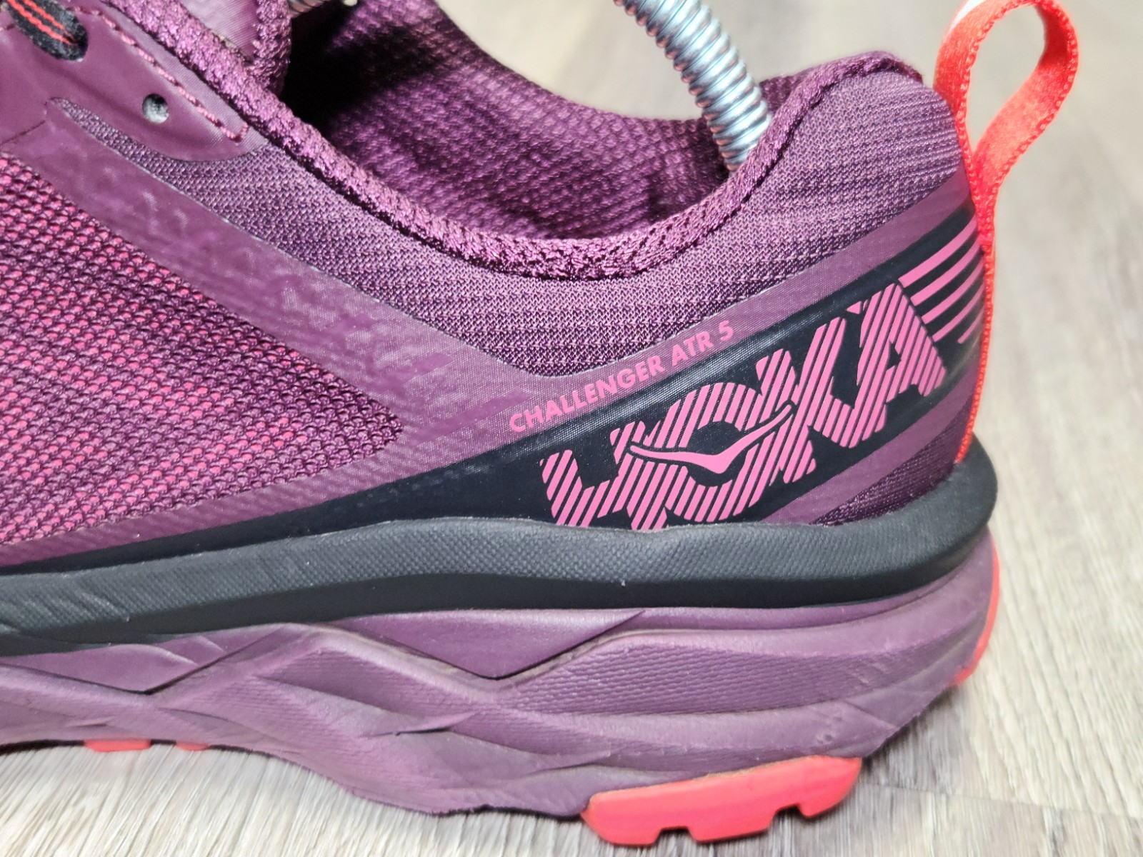 Hoka One One Challenger ATR 5 Running Shoes Womens Size 10.5 Italian Plum Purple