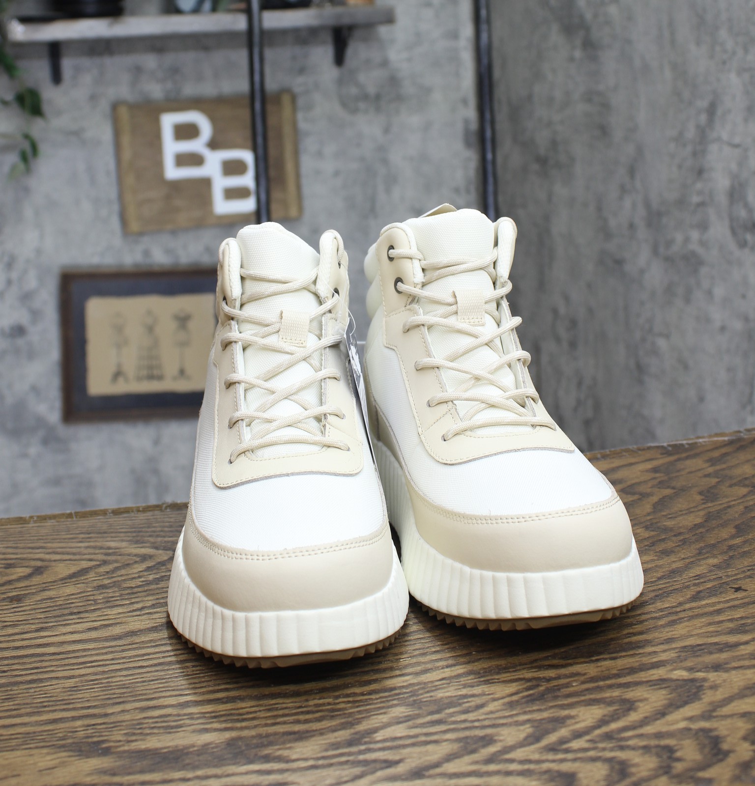 universal Thread Womens Shyla Platform Hiker Boots 91308329 Cream Off White 10M