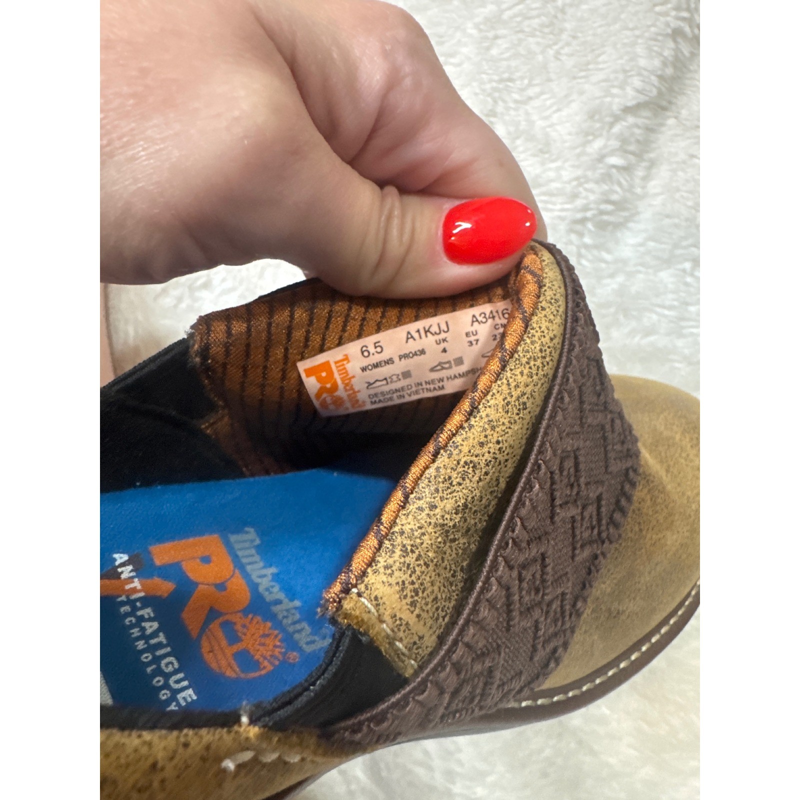 Timberland PRO Renova ESD Clogs Womens 6.5 Tan NWOT Slip Resistant Work Shoes