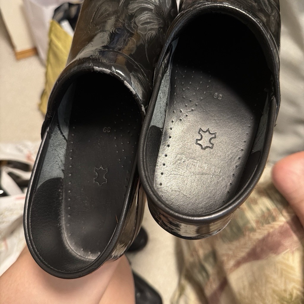 Dansko Black Gray Embossed Floral Leather Slip-On Closed Toe Clogs 8
