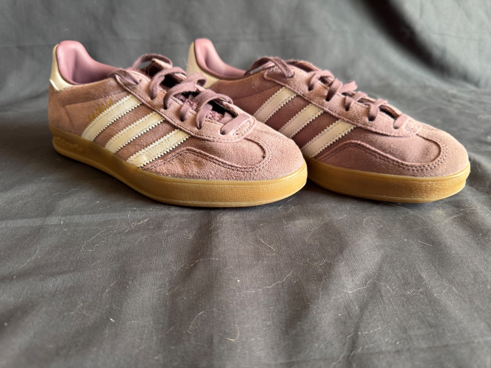 Adidas Gazelle Indoor Shadow Fig Gum Women’s US Size 7 – Pre-Owned Good Conditio