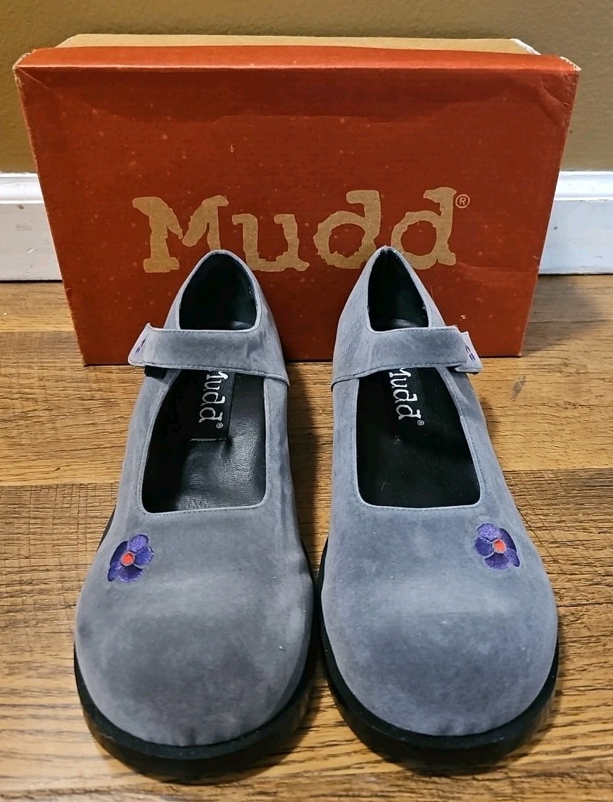 New Mudd Grey Velvet Rommie Shoes Size 9 Mary Jane Style