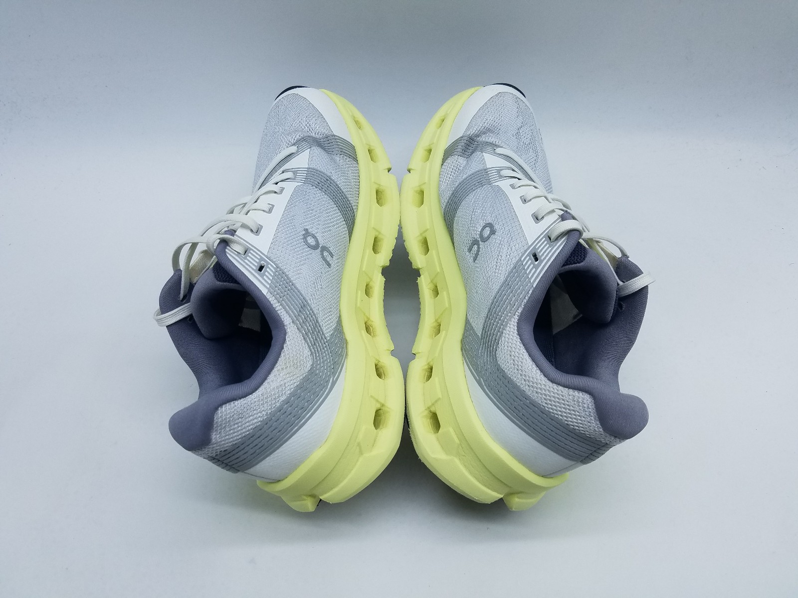 On Cloudgo Swiss Engineering Women’s Size 7 Road Running Shoes Gray