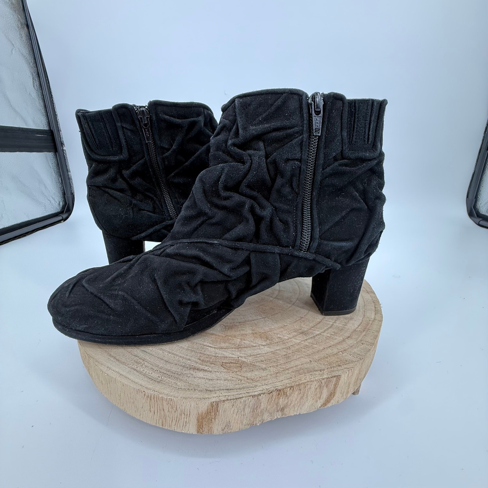 Warren Edwards Suede Black Ankle Boots SZ 10.5 Italy Unique Feminine Punk
