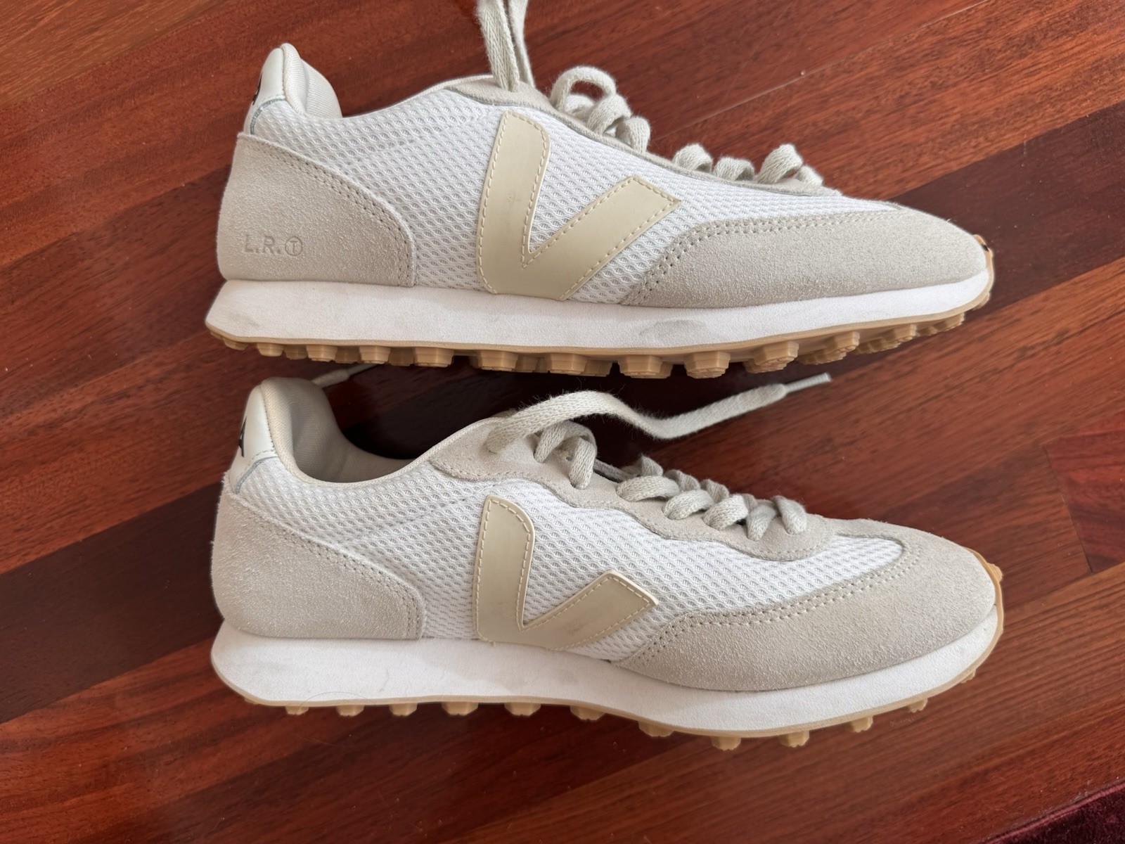 VEJA Rio Branco Women’s Colorblock Mesh Suede Lace-Up Low Top Sneakers Size 8