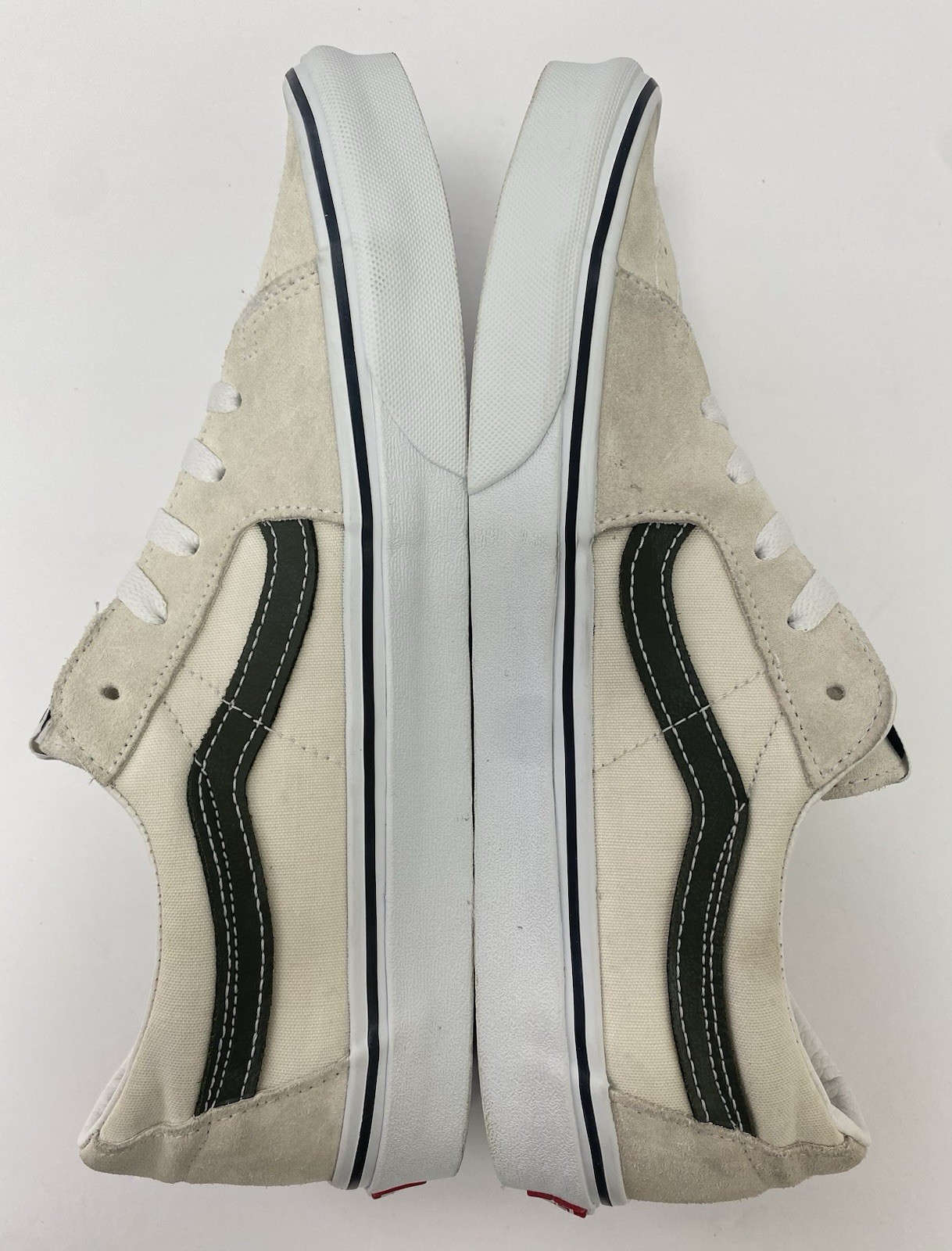VANS M 11 Sk8-Low Cream Suede Dark Green Stripe Skate Shoes Rare Very Good!!
