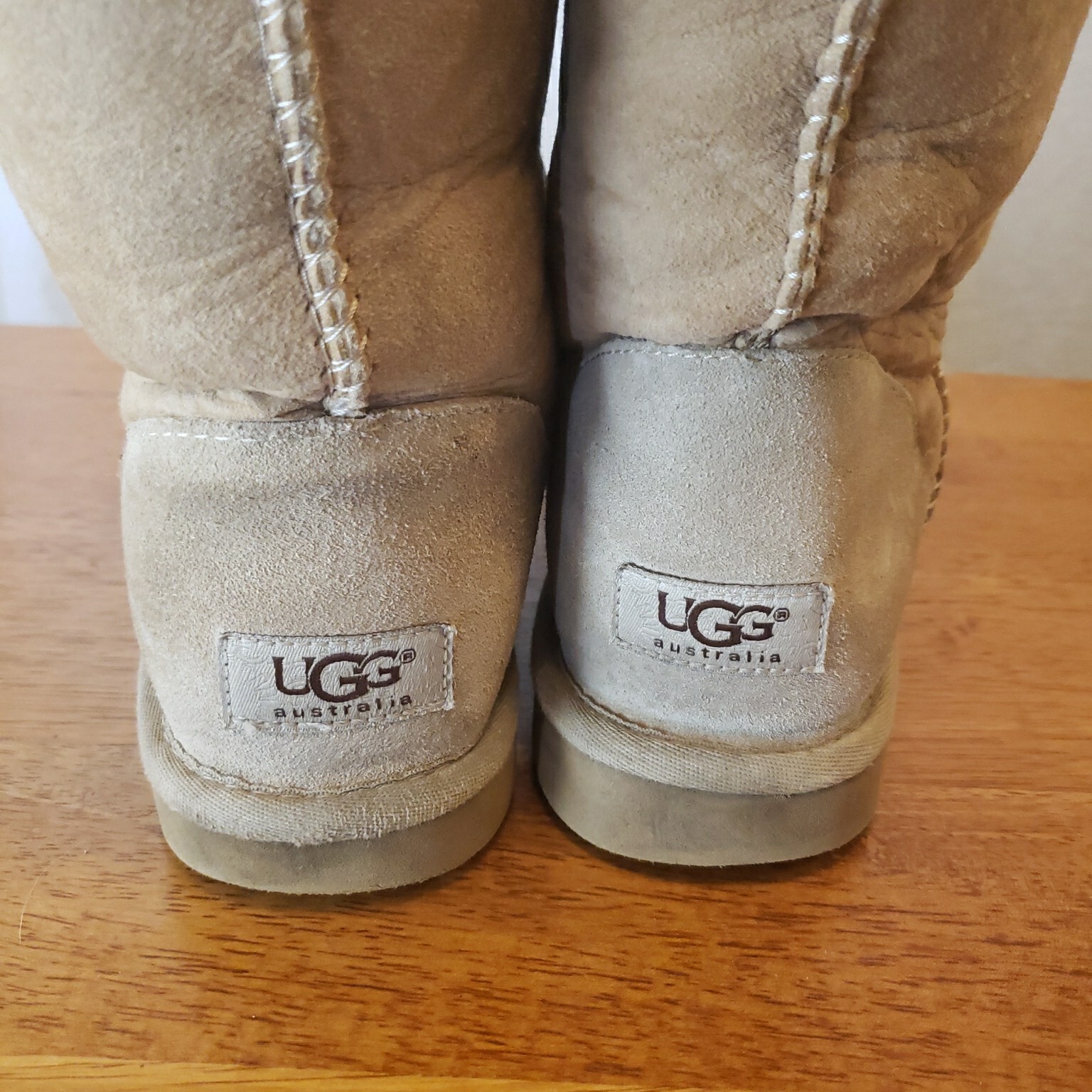 Ugg Boots 7 Left 8 Right Women Light Tan Mismatched Size