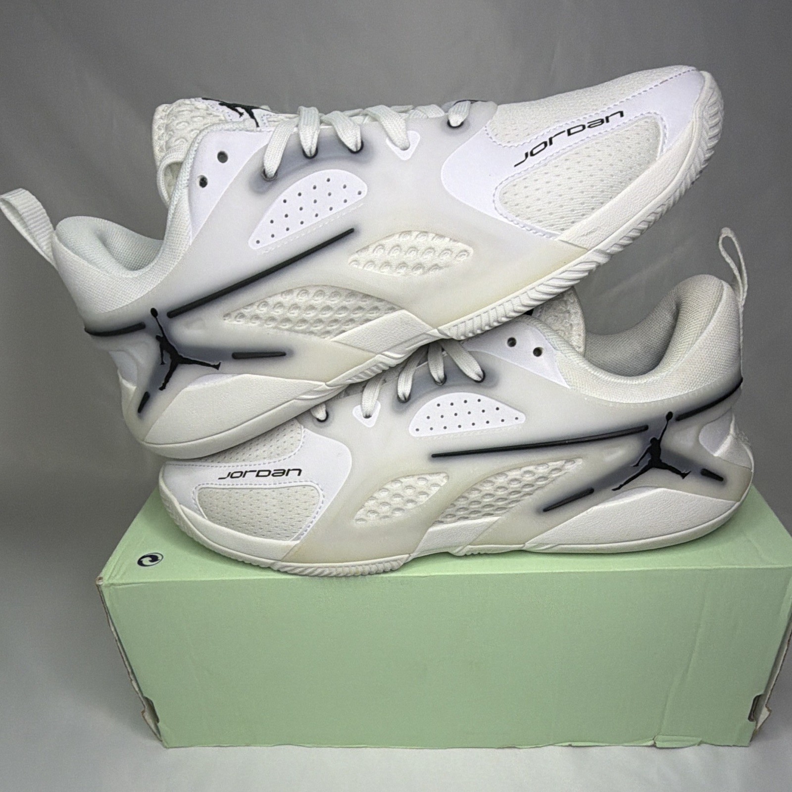 Jordan Jordan Heir W Women’s Low Top White/Black 10W/8.5M Original Box No Top