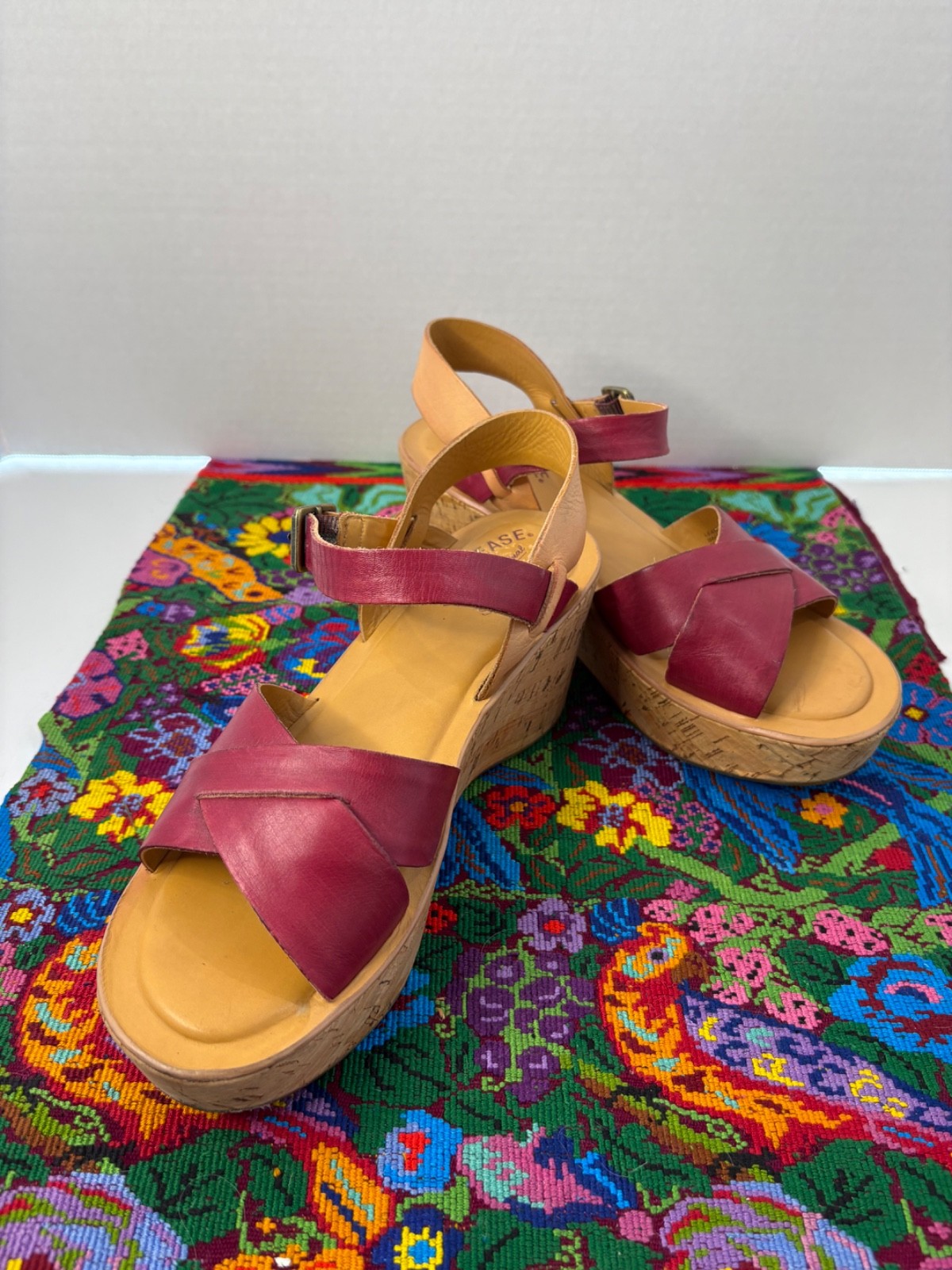 Cork-Ease Cork Platform Sandal Maroon Leather w/Buckle Ankle Strap SZ 8/39 EUC