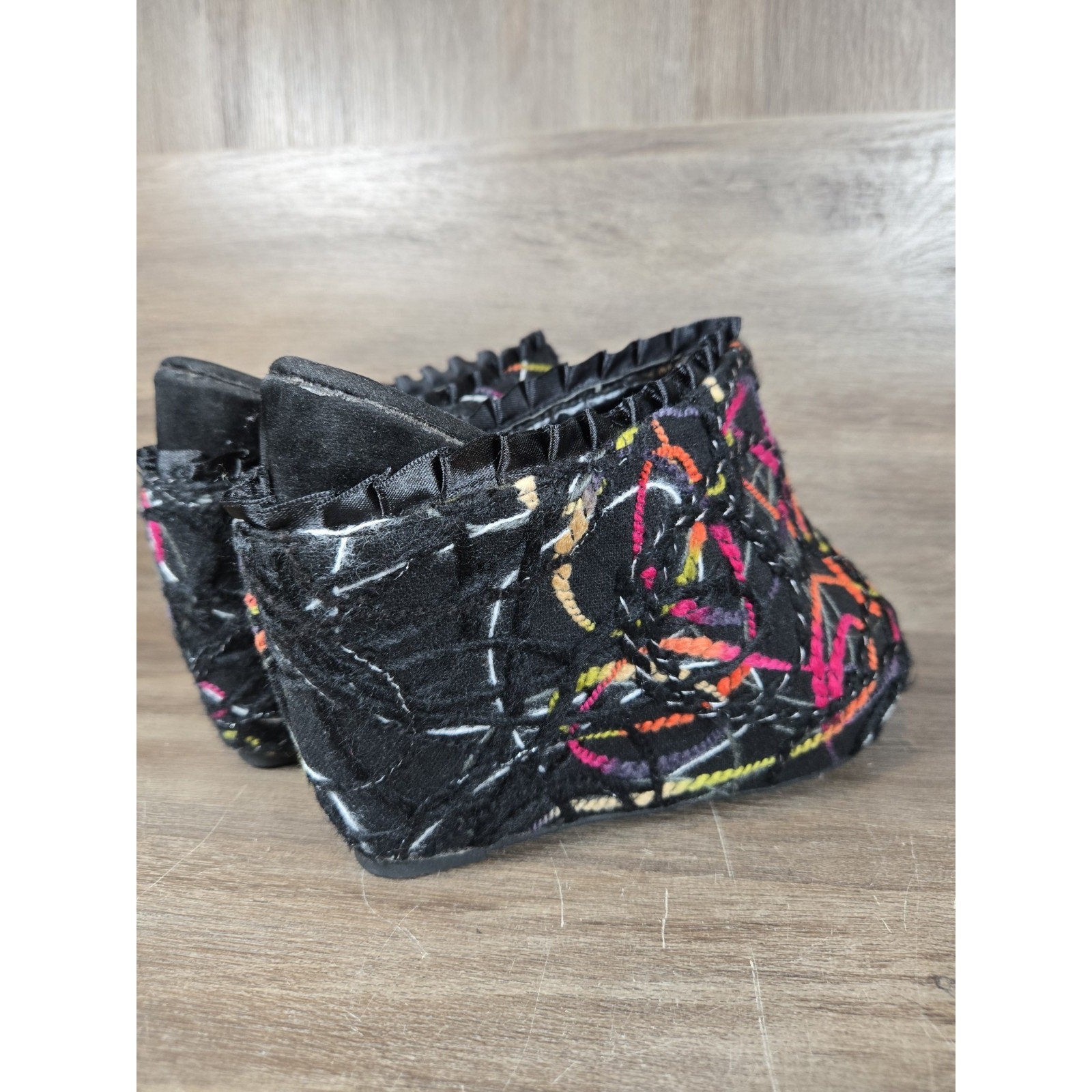 Avant Garde Kayleen Los Angeles Boho Artsy Abstract Platform Wedge Sandal Sz 8