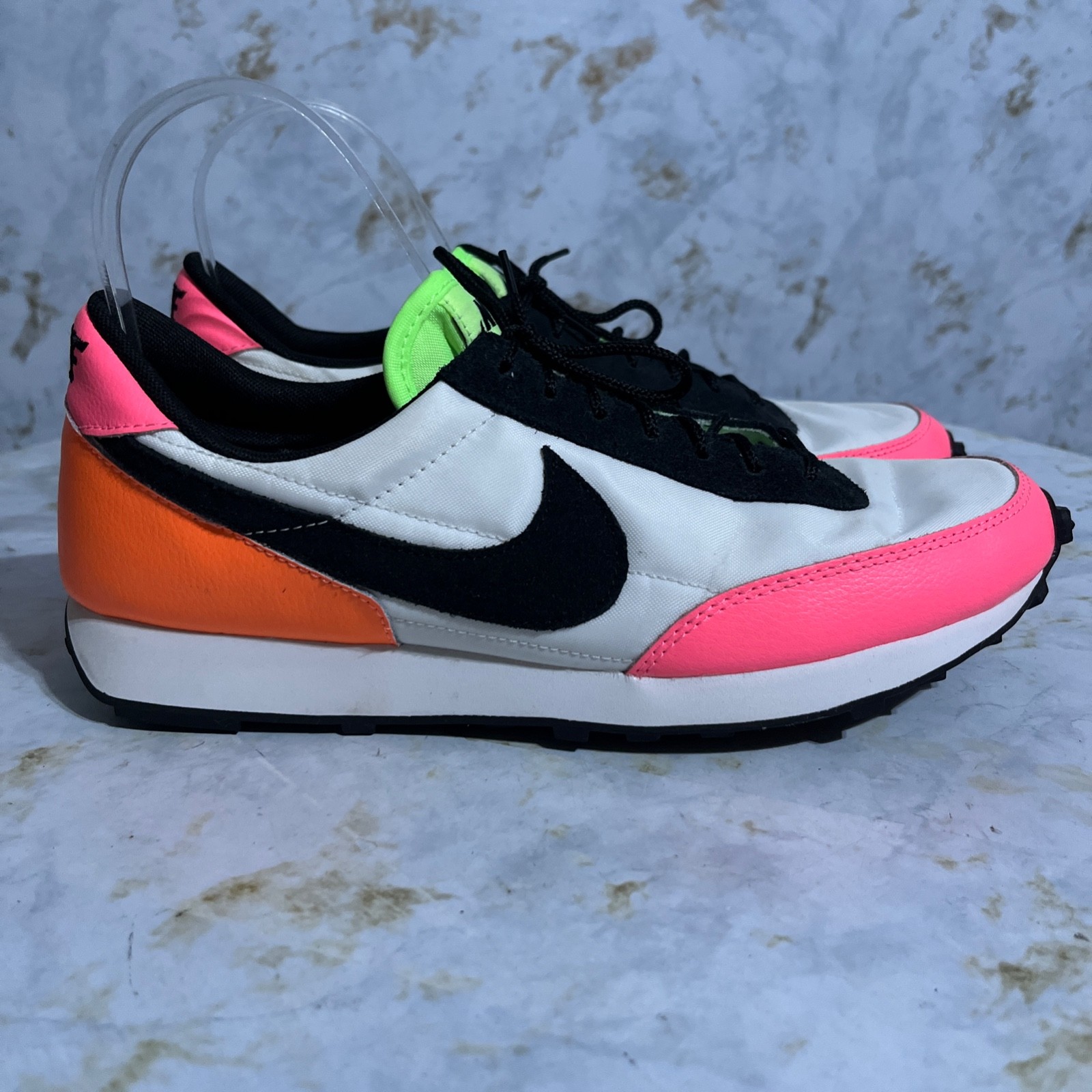 Nike Daybreak Womens Size 9 Shoes White Pink Orange Athletic Low Trainer Sneaker