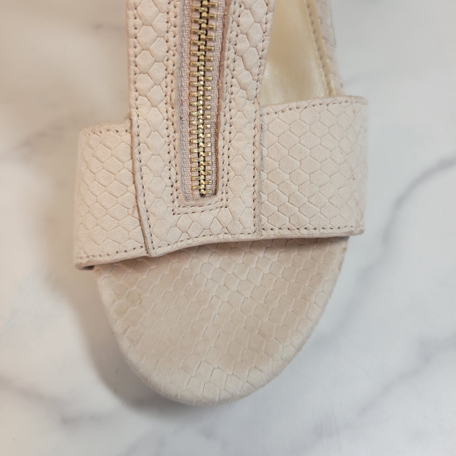 MICHAEL Michael Kors Berkley Lock Leather Platform Sandals Taupe Heels Size 7
