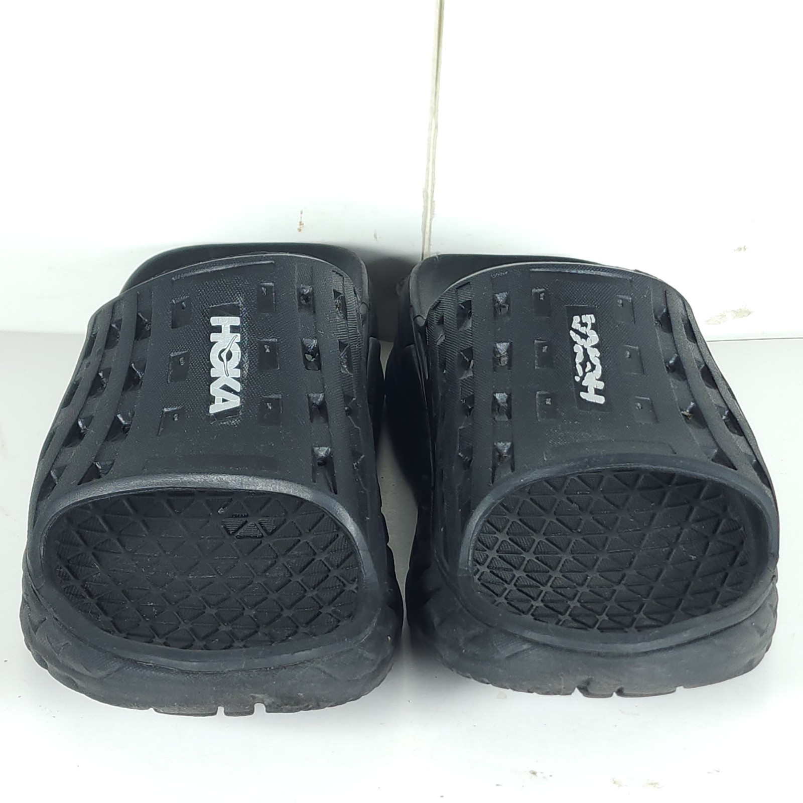 Hoka One One Ora Recovery W9 M7 Black Slide Comfort Sandals