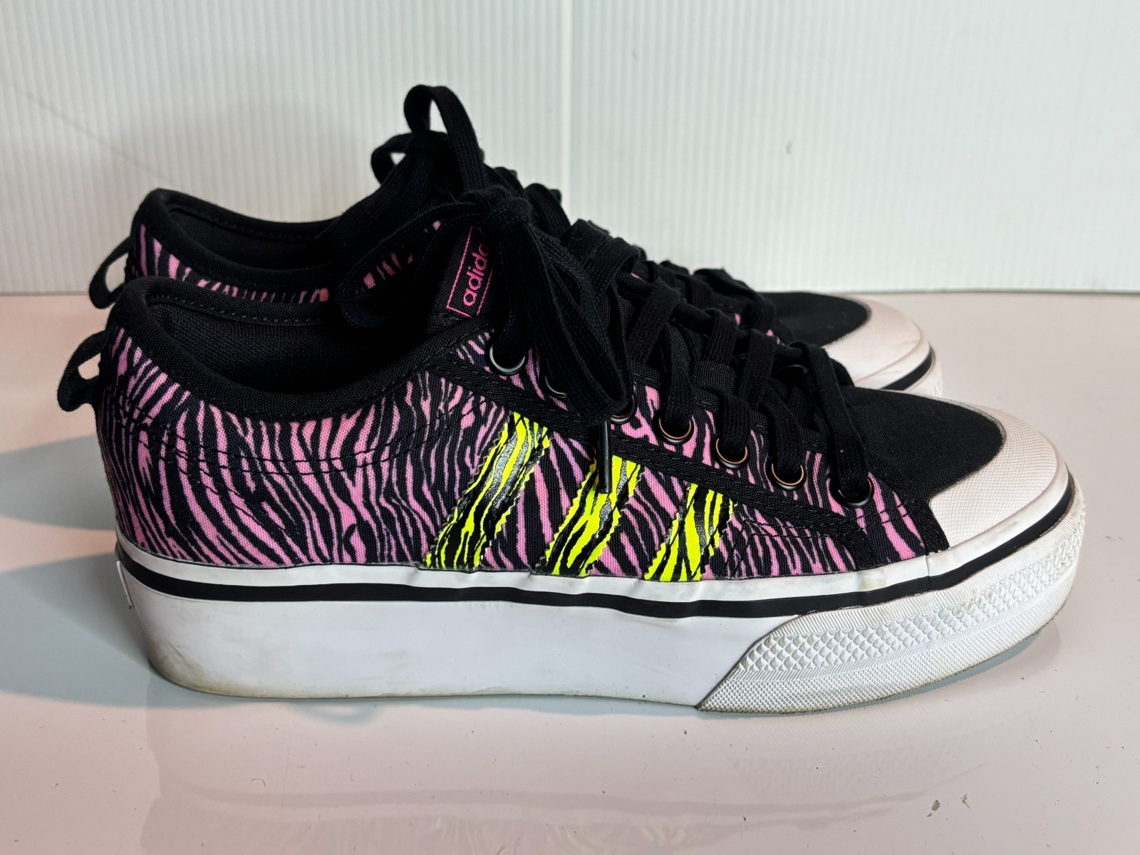 Adidas Originals Nizza Platform Black Pink Zebra Print Womens Lace Sneakers 9.5