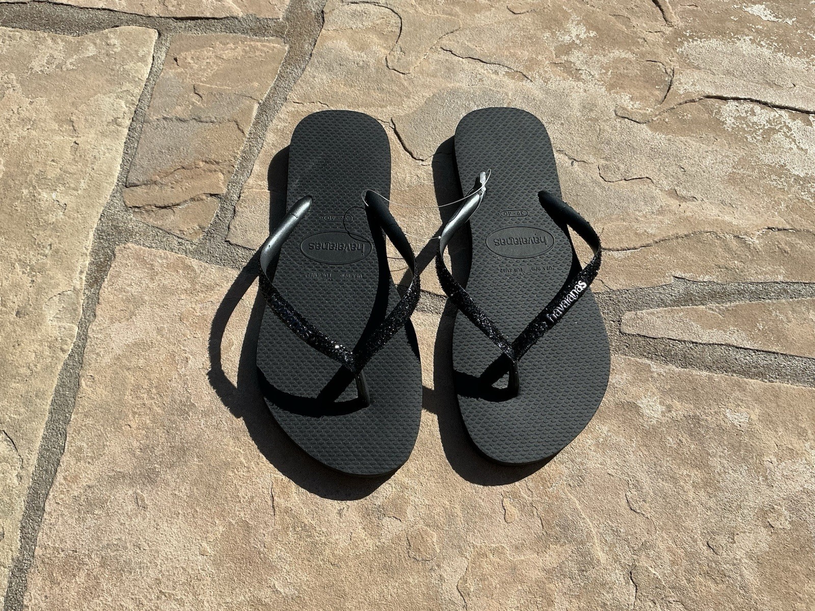 HAVAIANASB BLACK Slim GLITTER II Womens 9-10 W Sandals Size 39-40 NWT