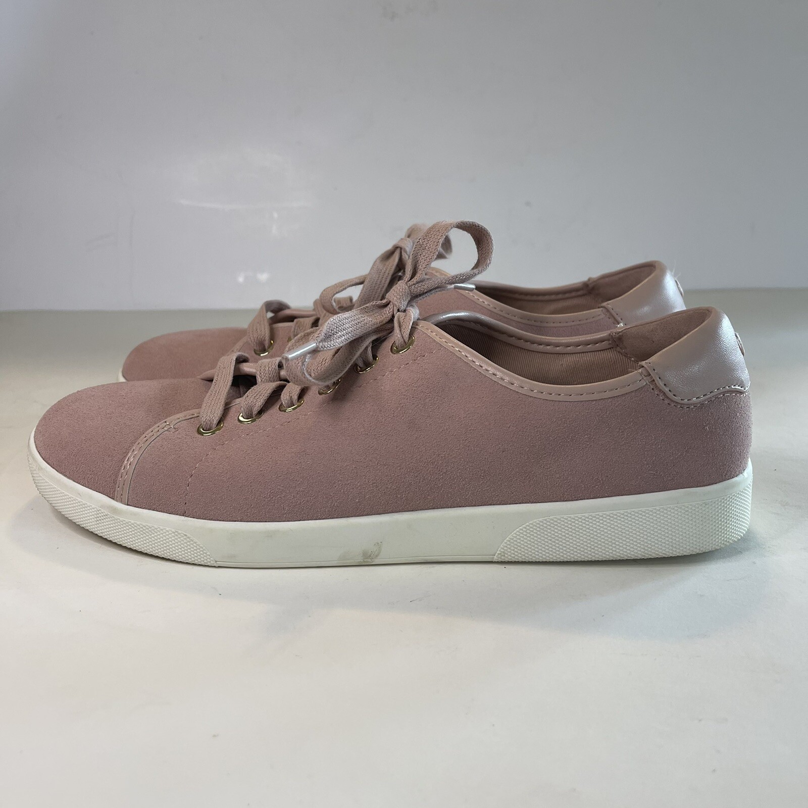 Vionic sneakers womens size 9 pink guc see pics