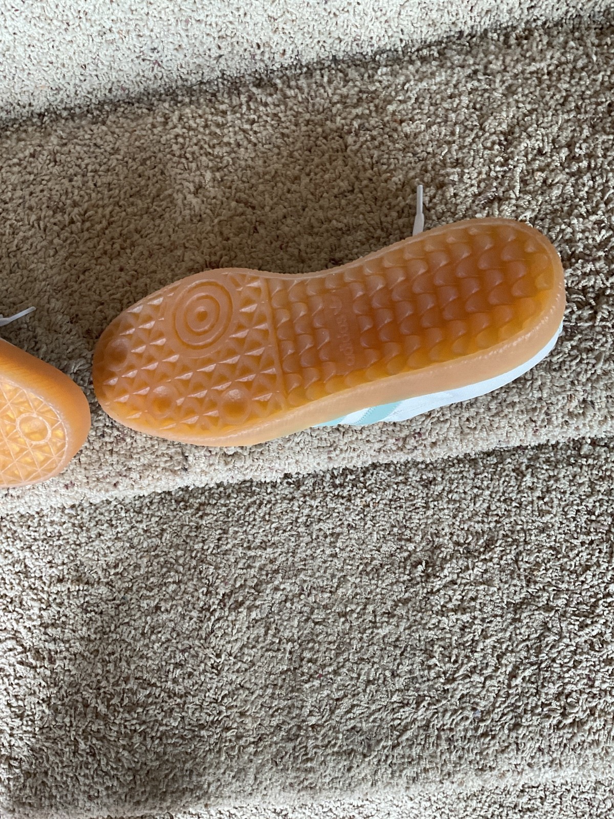 Size 8.5 – adidas Sambae w