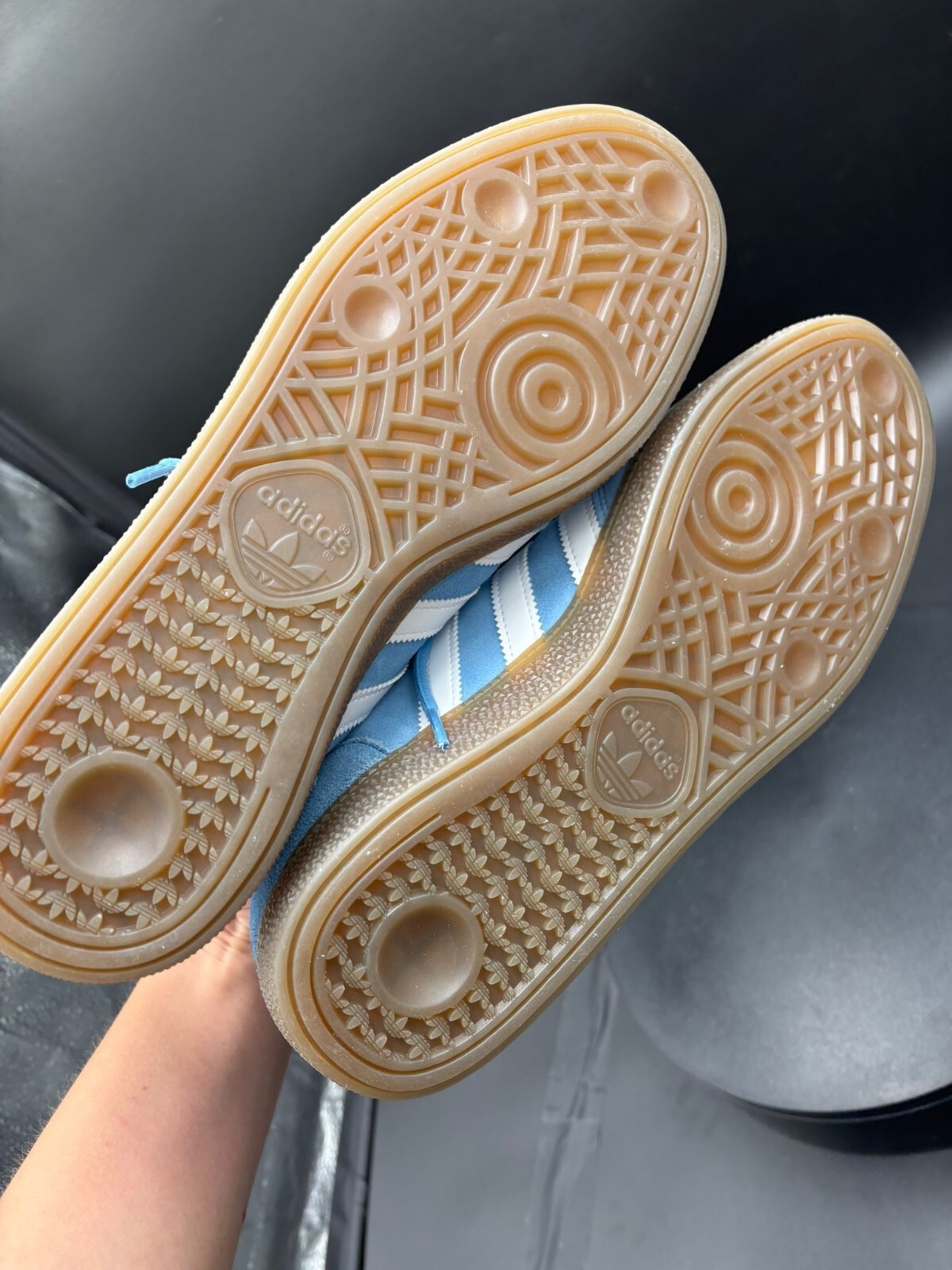 Adidas Handball Spezial – Light Blue/White/Gum – Women’s 11
