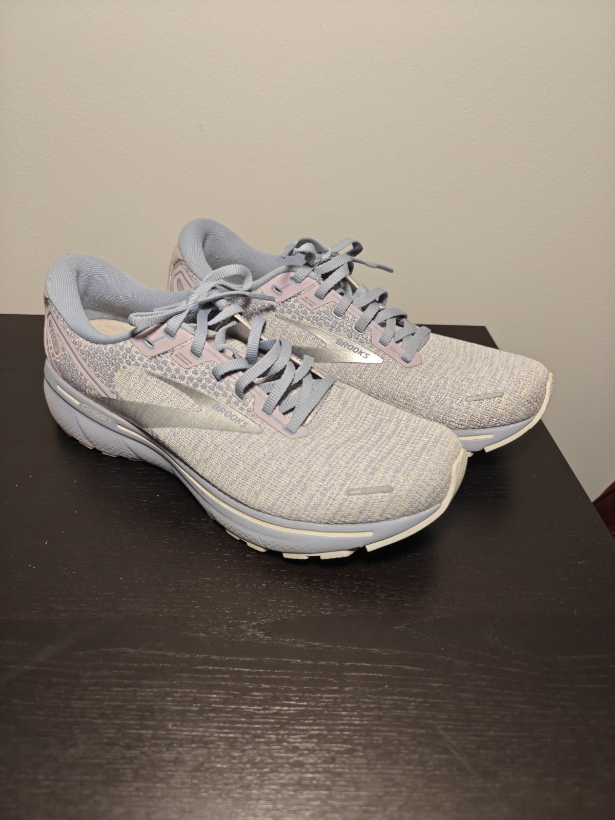 Brooks Ghost 14 – Women’s Size 11