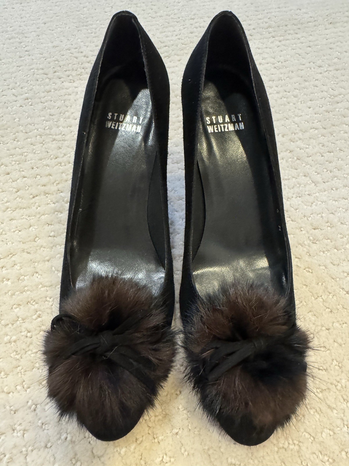 Stuart Weitzman Black Suede Pumps with Mink Fur Poms Size 6 VTG Y2K
