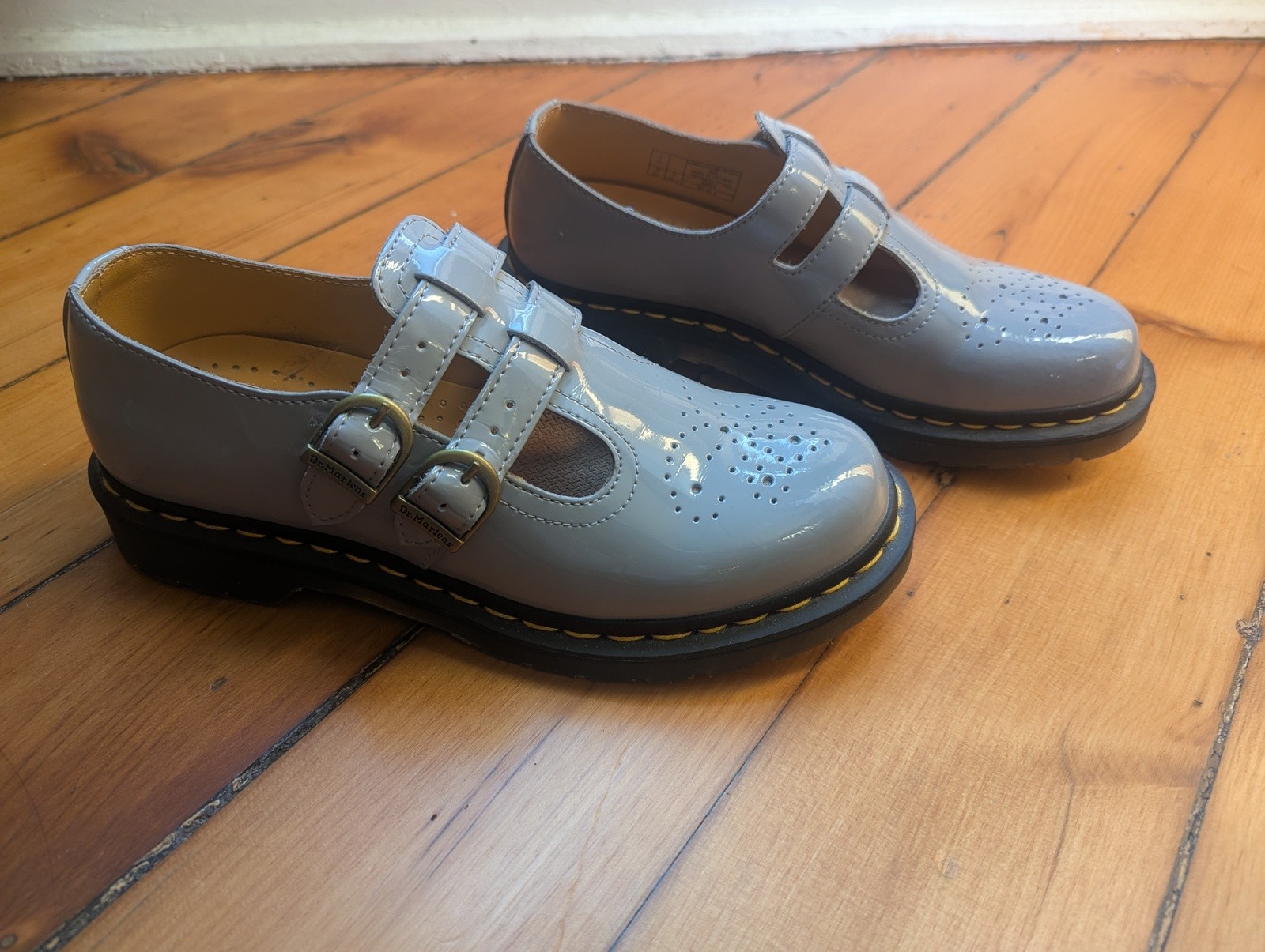 DOC MARTENS 8065 PATENT LEATHER MARY JANE SHOES IN ZINC GREY NWOB EU 39/US 8