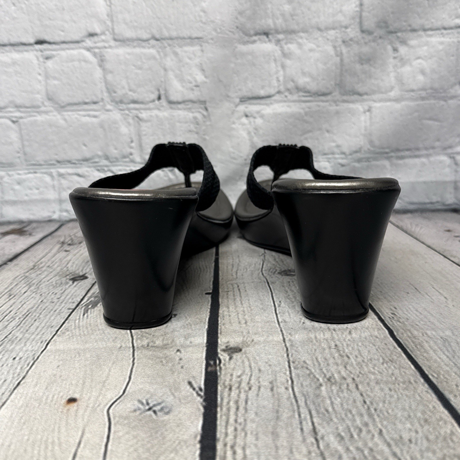 White Mountain Wedge Sandals