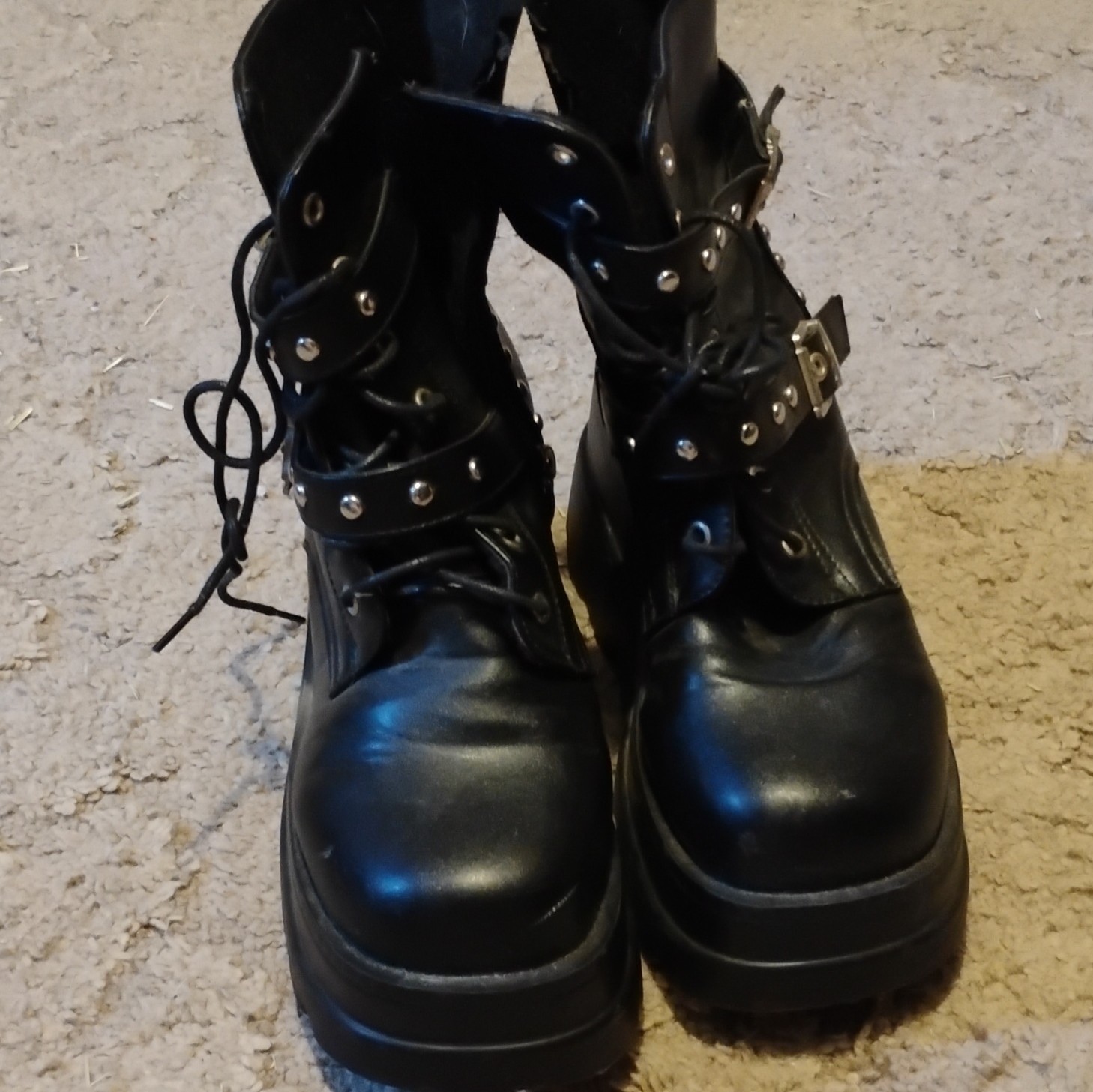 Women’s Black Platform Ankle Boots Round Toe Faux Leather Lace-Up Buckle 8.5