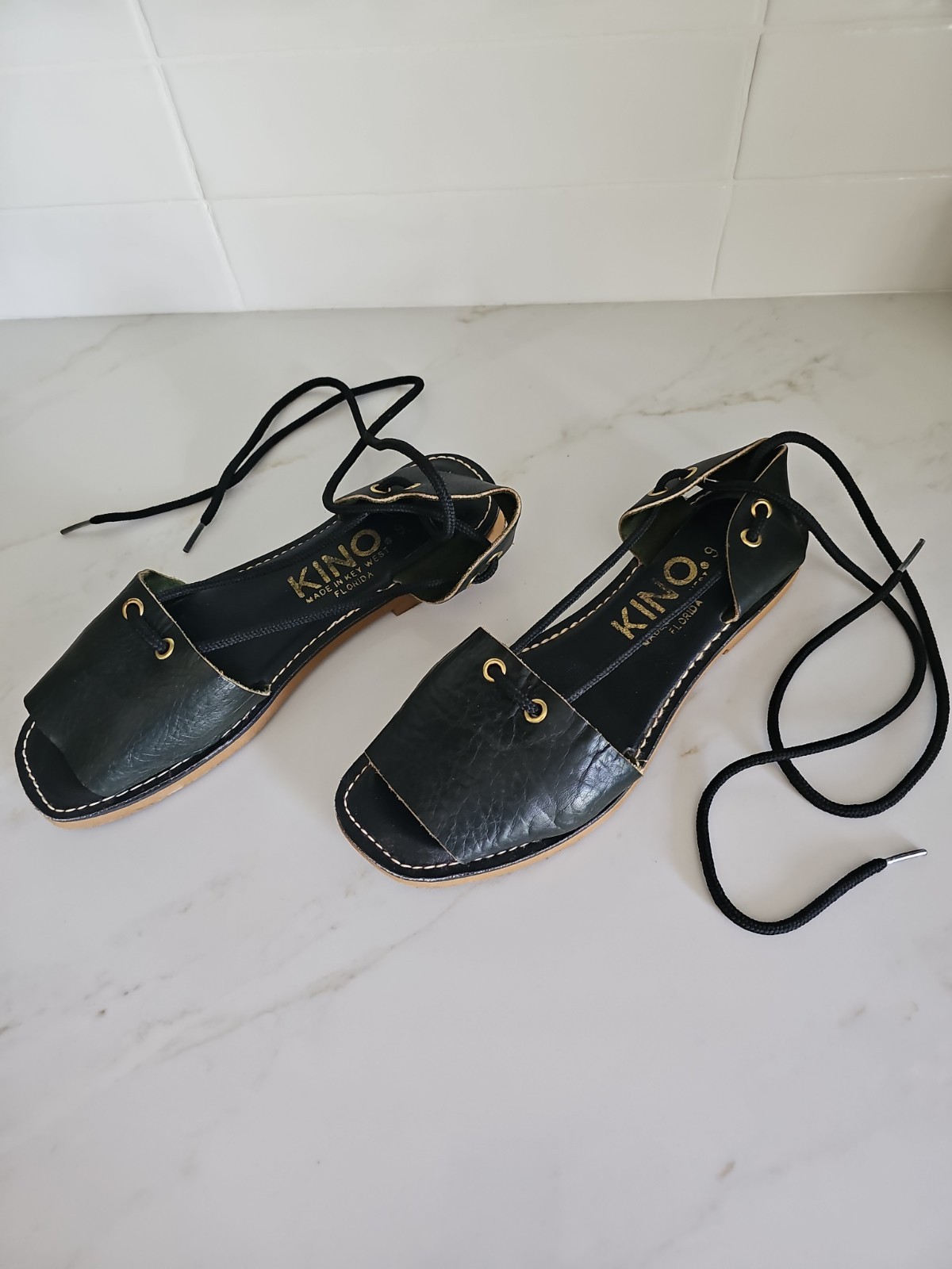 Kino Sandals Key West Leather Gladiator Lace-Up Sandals – Very Dark Green Size 9