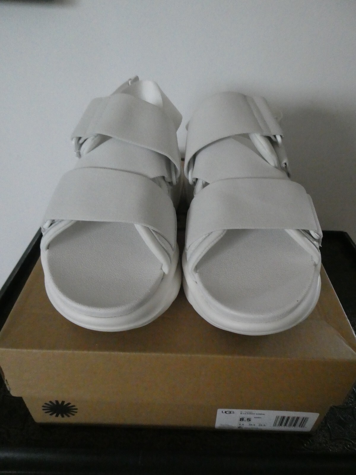 UGG LA STREET WOMEN PLATFORM SANDAL WHITE US 8.5 EU 39.5 Style# 1142891